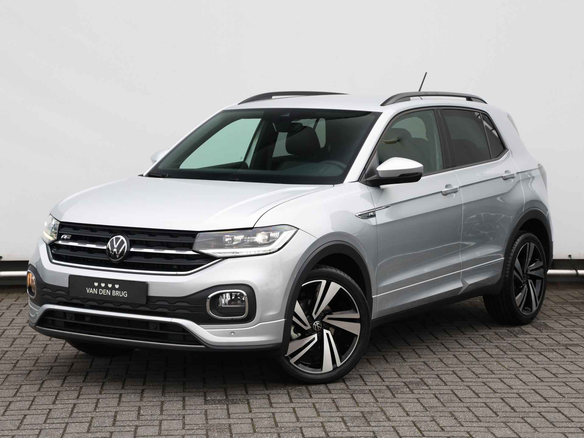 Volkswagen T-Cross 1.0 TSI R-Line 110pk DSG | Navigatie | Stoelverwarming | LED | DAB+ - 12/39