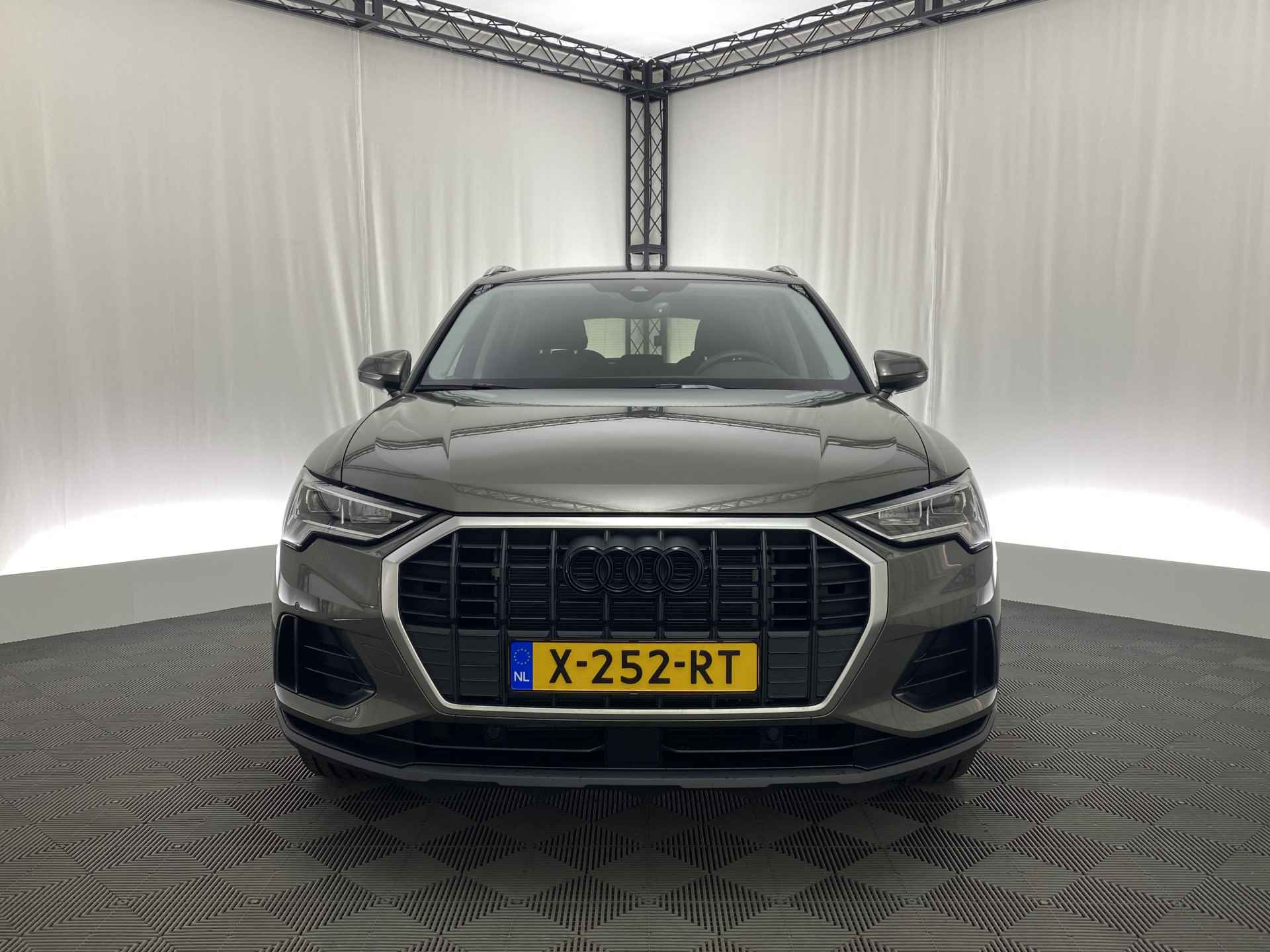 Audi Q3 45 TFSI e Advanced Ed. PHEV Automaat | Apple Carplay | Draadloze Lader | ACC | P. Sensoren | 245 Pk | - 3/46