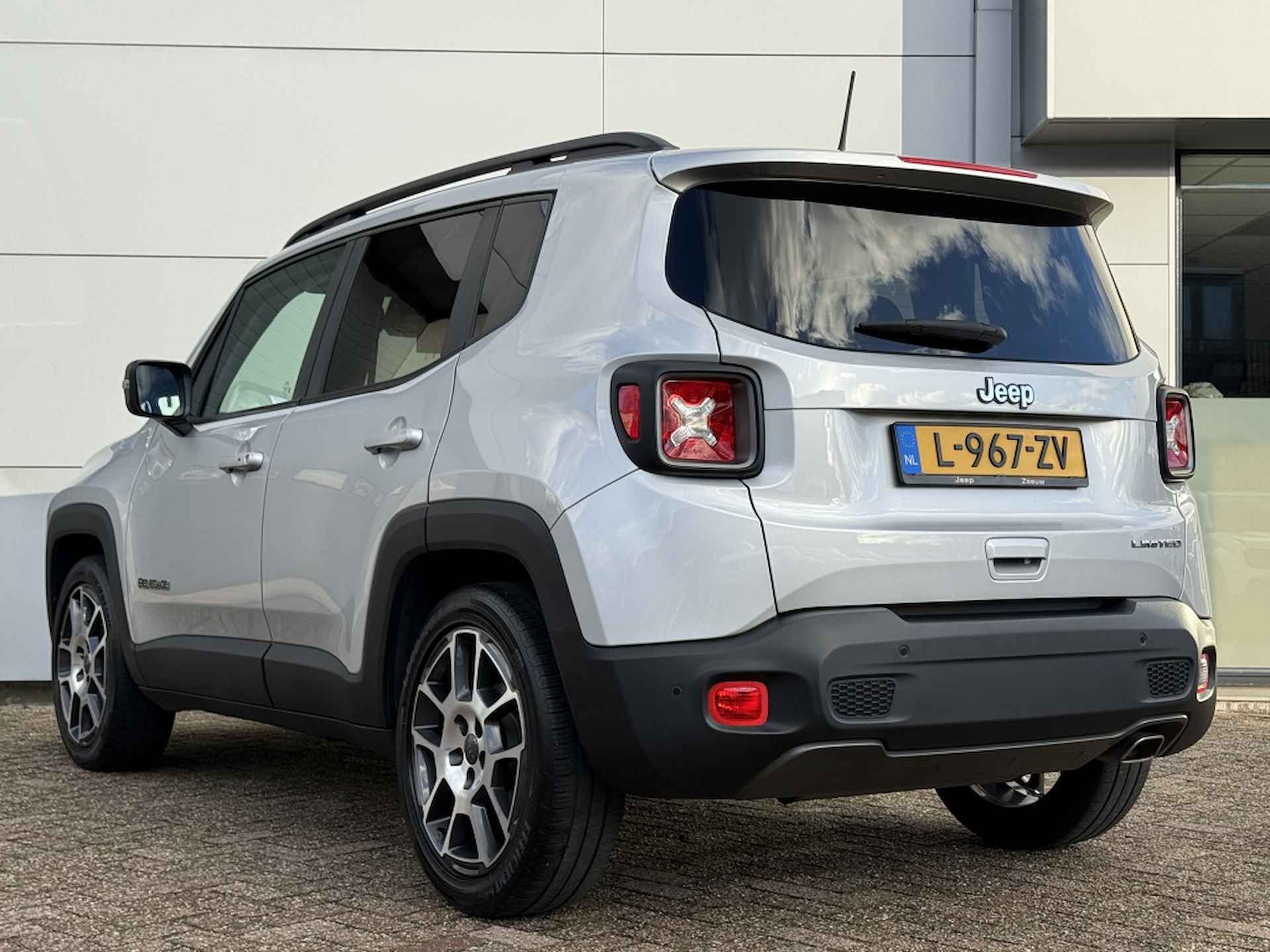 Jeep Renegade 1.0 Turbo 120 PK Limited | Pano Dak | Carplay | 19" - 3/20