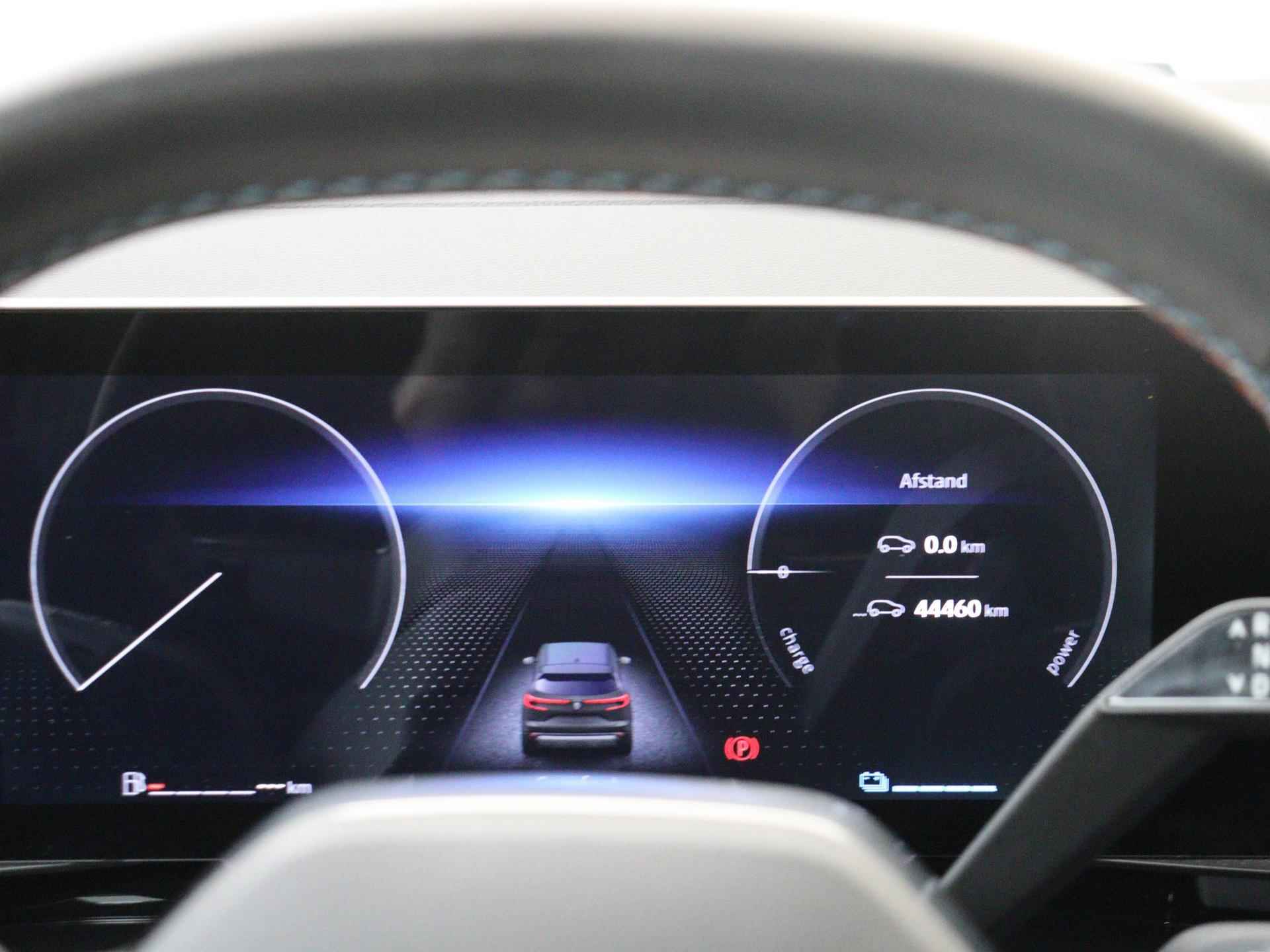 Renault Austral 1.2 E-Tech Hybrid 200 Techno Esprit Alpine | Trekhaak | Achteruitrijcamera | Navigatie | Carplay | Climate Control | LED Koplampen | Lichtmetalen velgen 20" - 12/28