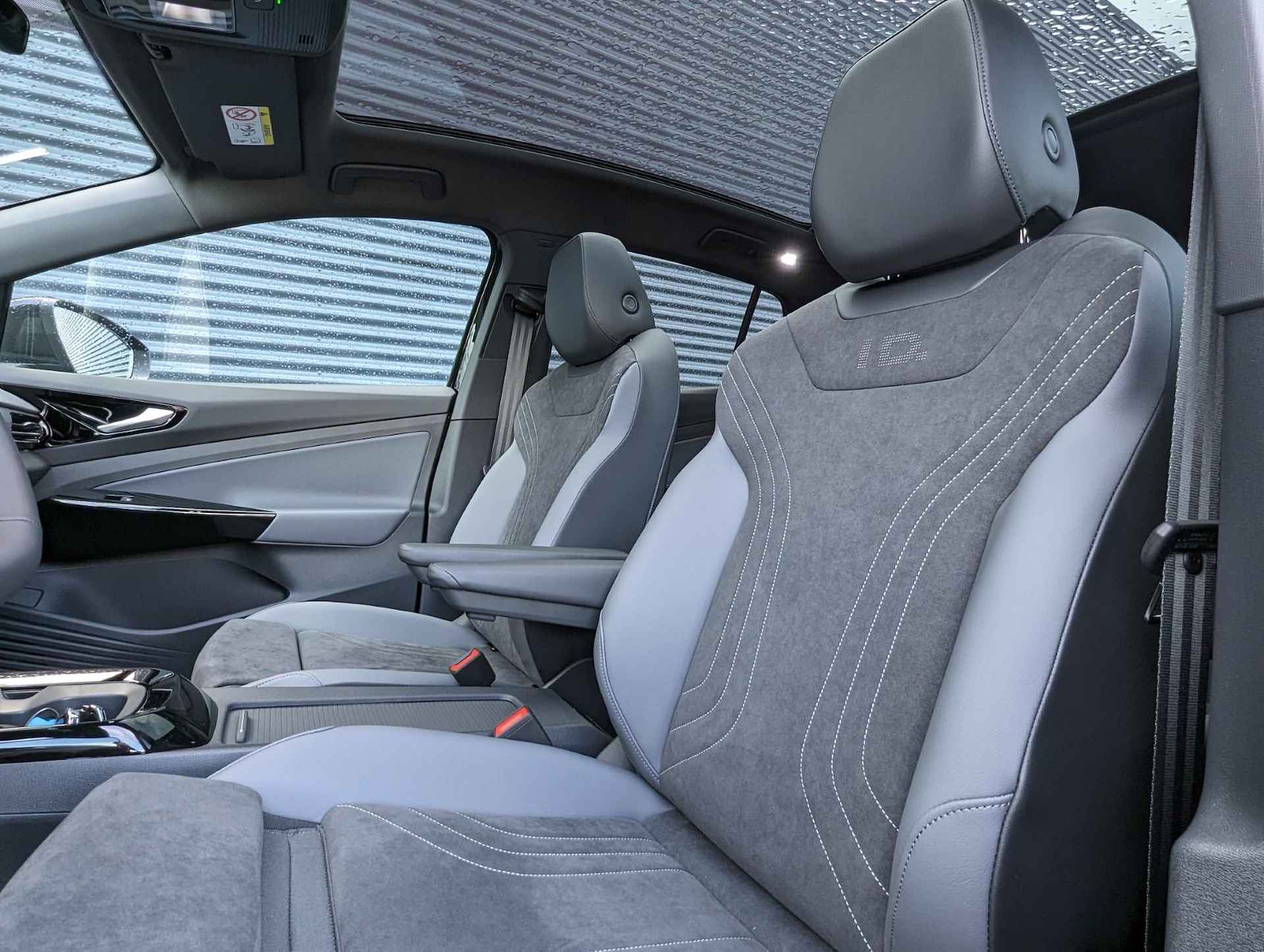 Volkswagen ID.5 Pro Business 286pk 77 kWh | Interieur Style Pakket Plus | Achteruitrijcamera - 4/44