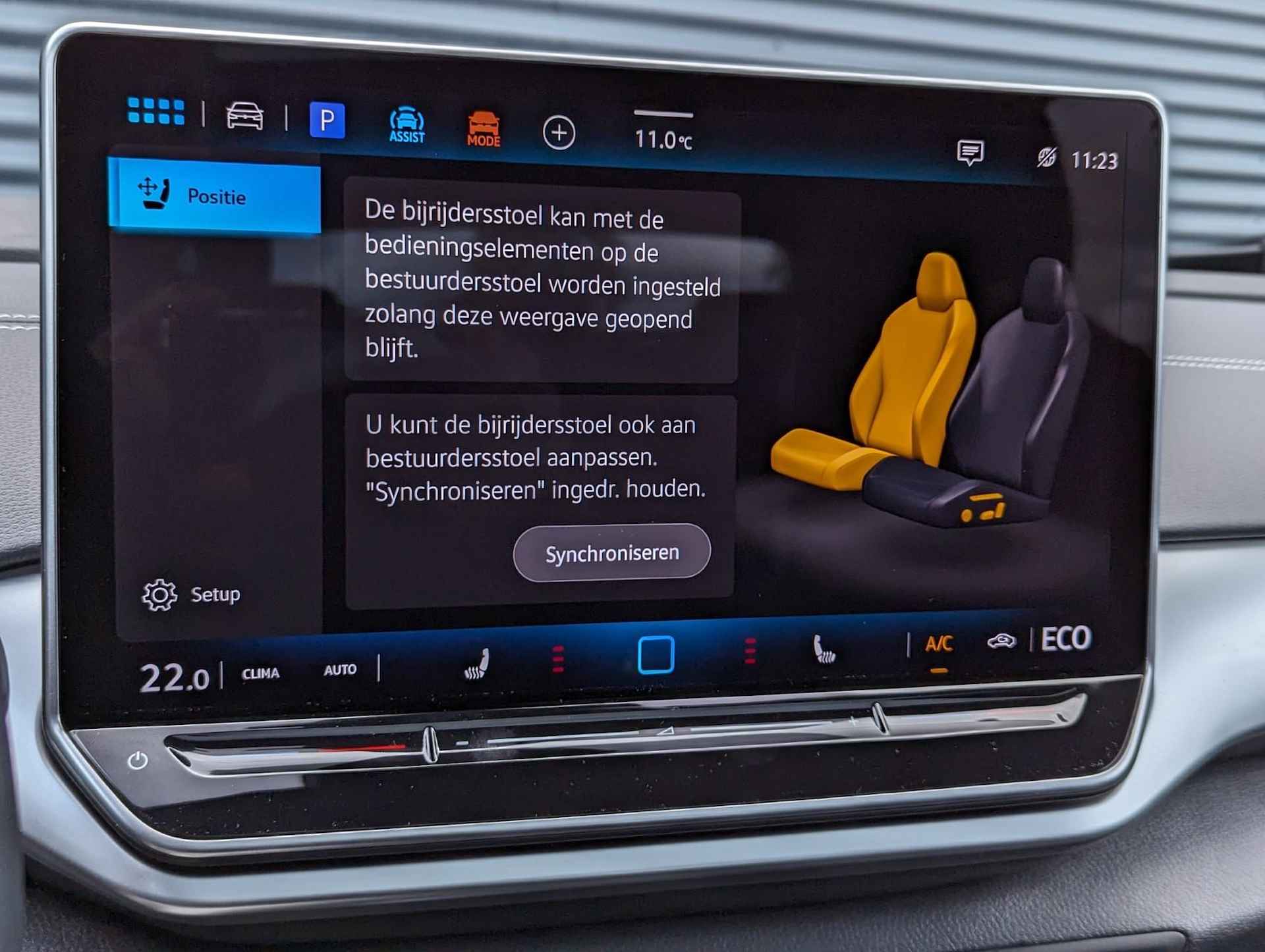 Volkswagen ID.5 Pro Business 286pk 77 kWh | Interieur Style Pakket Plus | Achteruitrijcamera - 37/44