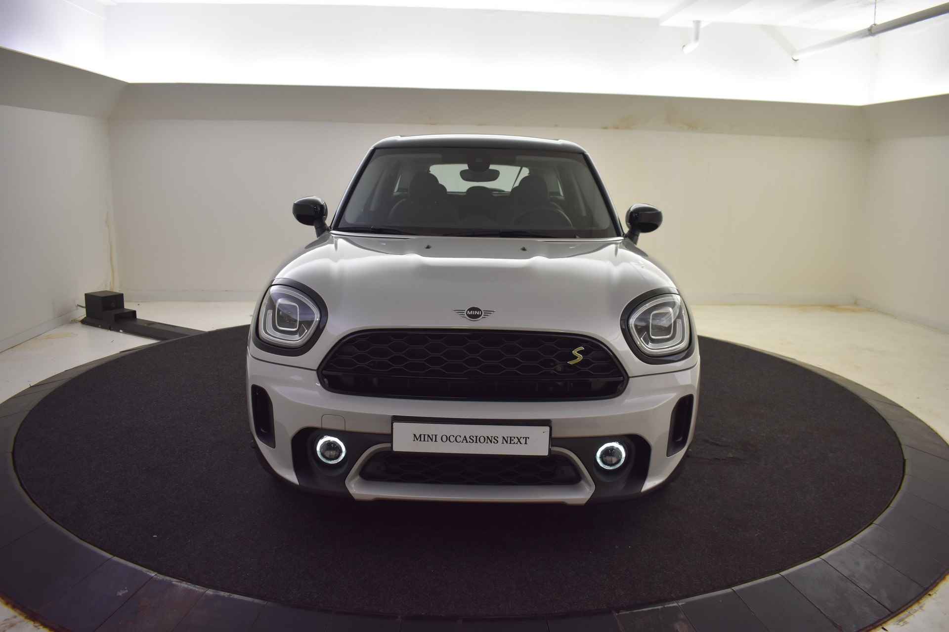 MINI Countryman Cooper SE ALL4 Automaat / Achteruitrijcamera / Comfort Access / Head-Up / Park Assistant / Comfortstoelen / Cruise Control - 43/45