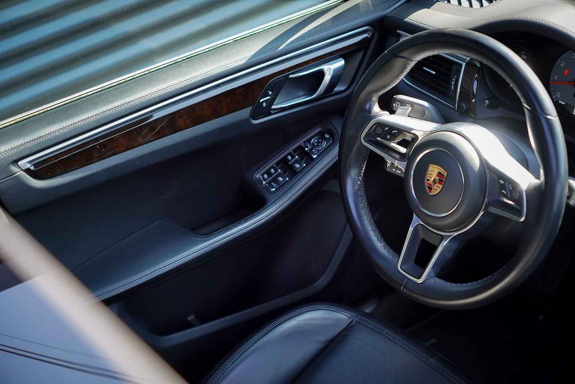 Porsche Macan 3.0 S / Pano / Facelift / Stoelverwarming - 39/52