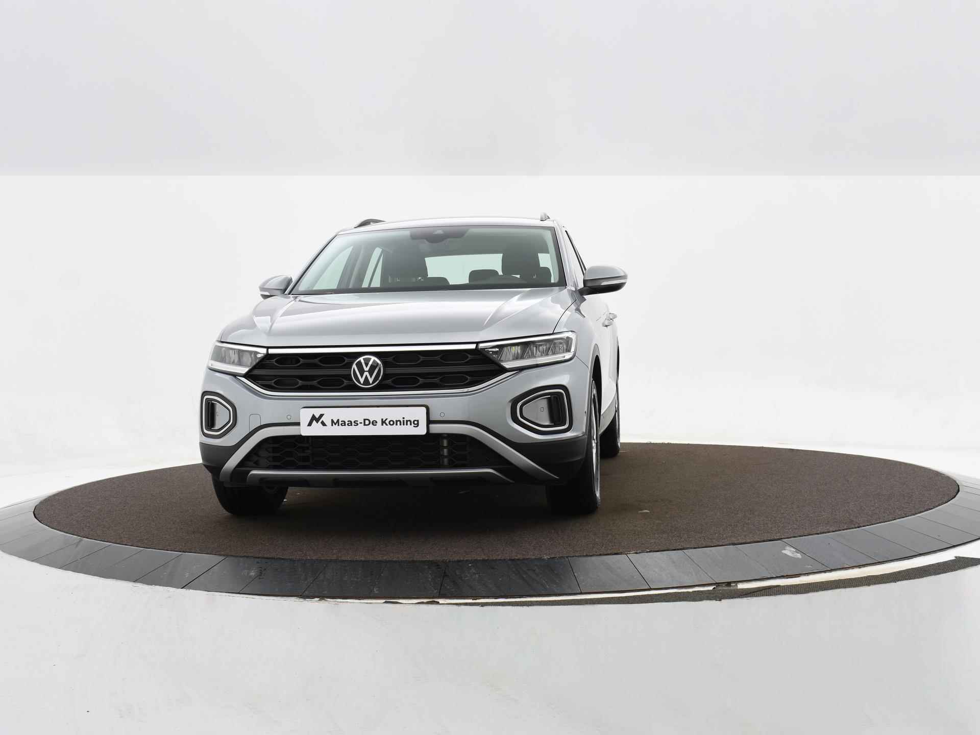 Volkswagen T-Roc 1.0 Tsi 110pk Life | Airco | ACC | P-Sensoren | DAB | Navigatie | App-Connect | 16'' Inch | Garantie t/m 12-06-2027 of 100.000km - 3/31