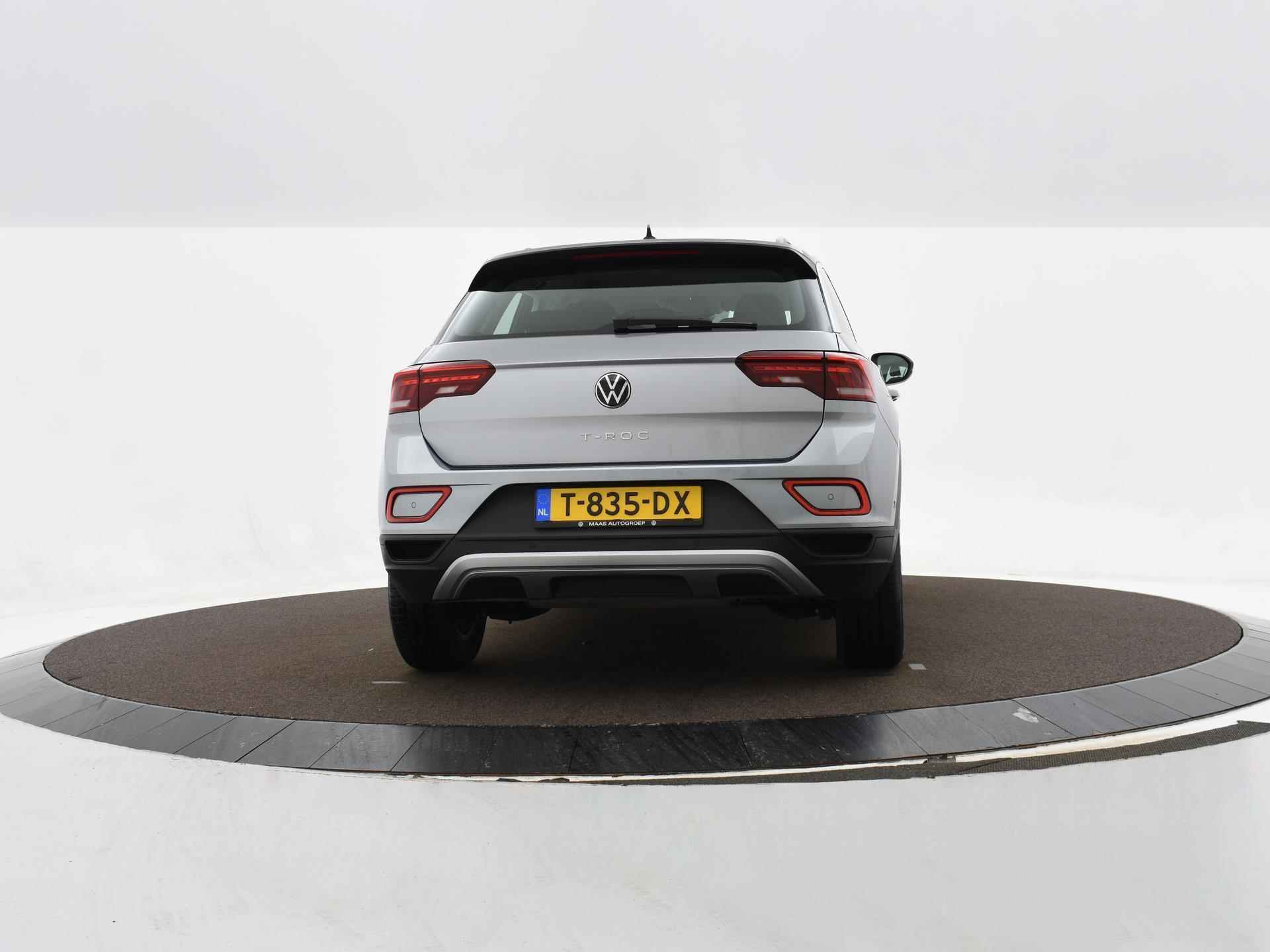 Volkswagen T-Roc 1.0 Tsi 110pk Life | Airco | ACC | P-Sensoren | DAB | Navigatie | App-Connect | 16'' Inch | Garantie t/m 12-06-2027 of 100.000km - 8/31