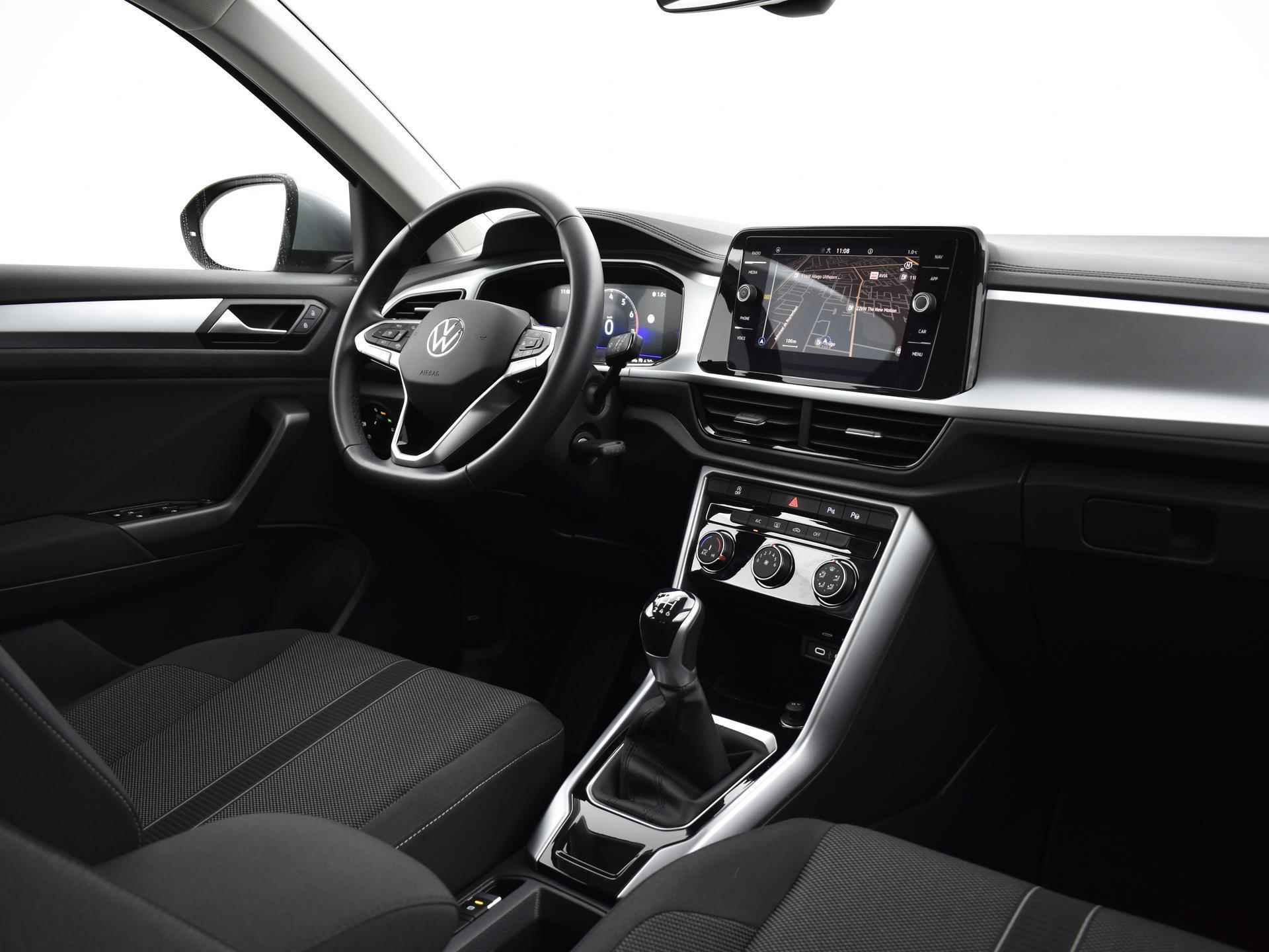 Volkswagen T-Roc 1.0 Tsi 110pk Life | Airco | ACC | P-Sensoren | DAB | Navigatie | App-Connect | 16'' Inch | Garantie t/m 12-06-2027 of 100.000km - 16/31