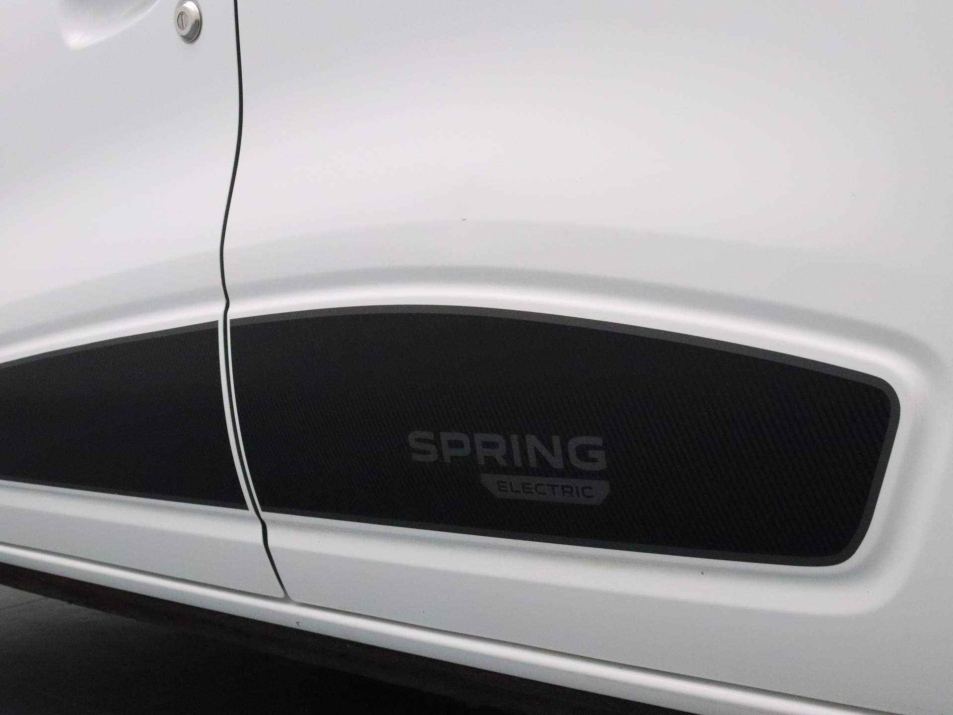 Dacia Spring Expression 27 kWh Airco | Camera | Carplay | Parksens. achter - 27/35