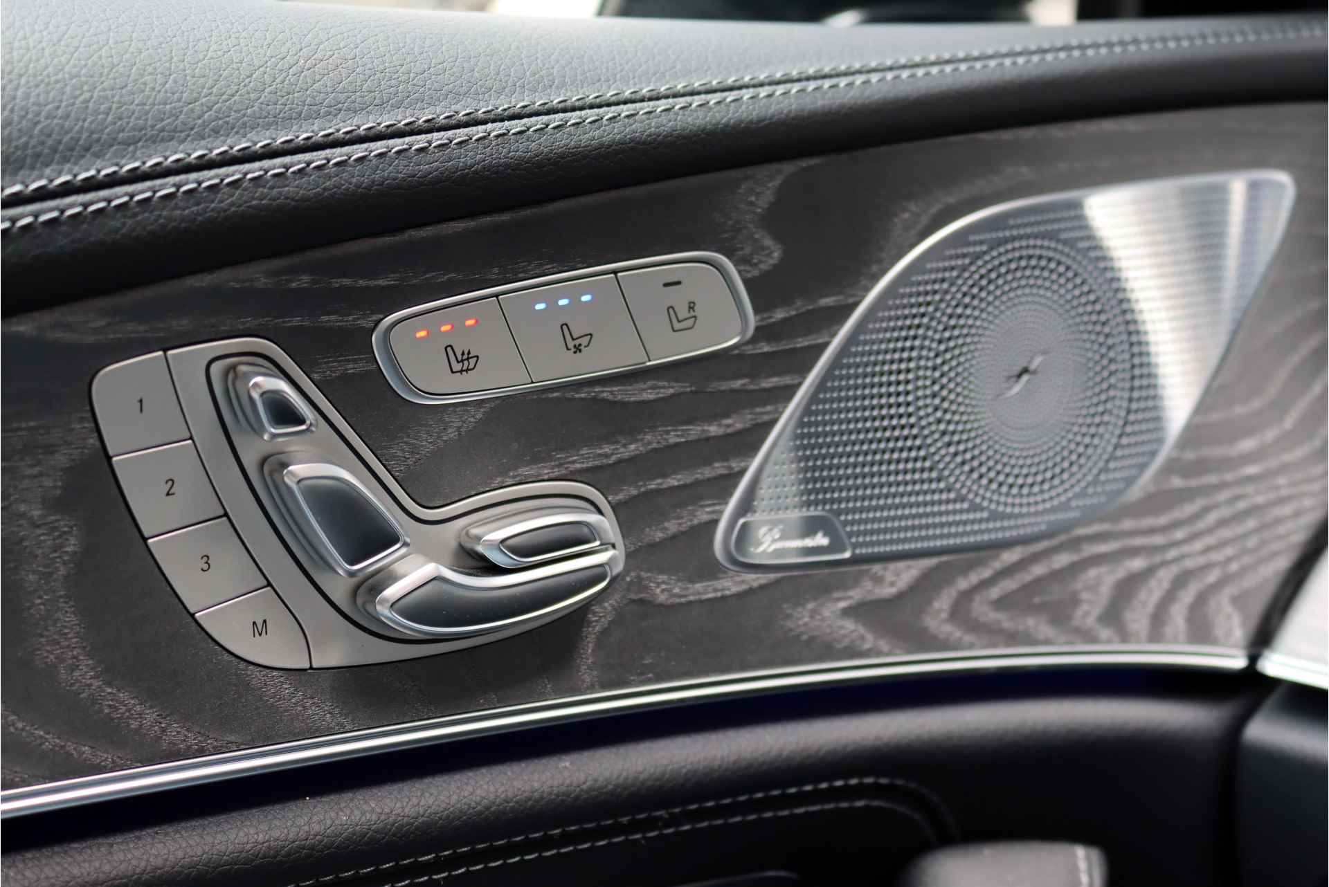 Mercedes-Benz CLS-Klasse 450 4-MATIC Premium+ AMG Line Aut9, Luchtvering, Soft-close, Distronic+, Schuifdak, Memory, Burmester, Keyless-Go, Stoelverwarming/-ventilatie, Multibeam LED, Etc, - 9/45