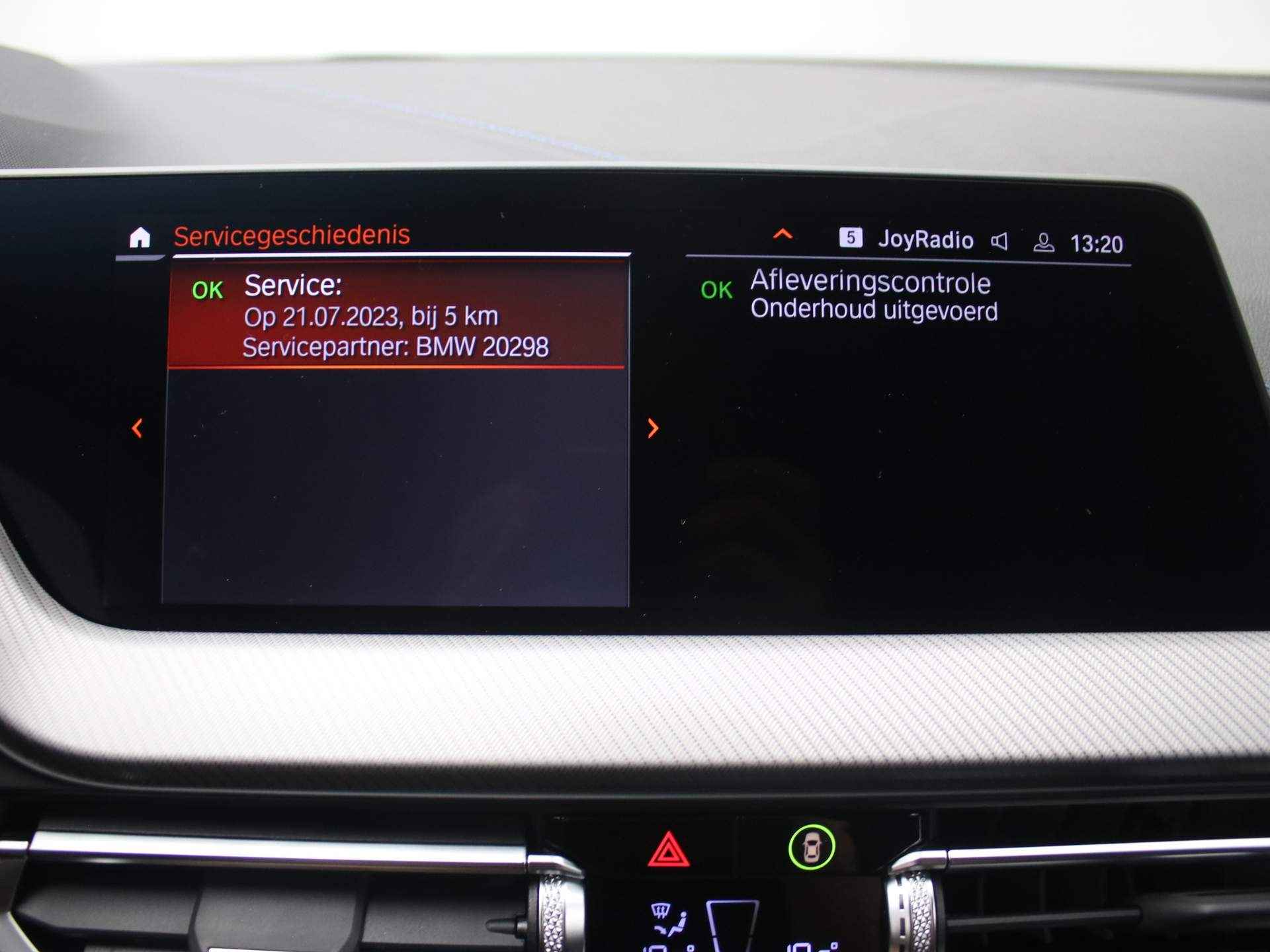 BMW 1 Serie 118i Model M Sport | 135Pk | Navigatie | DAB | 17'' Lichtmetaal | Digitaal Display | LED | Bluetooth Parkeersensoren | Cruise | - 31/41