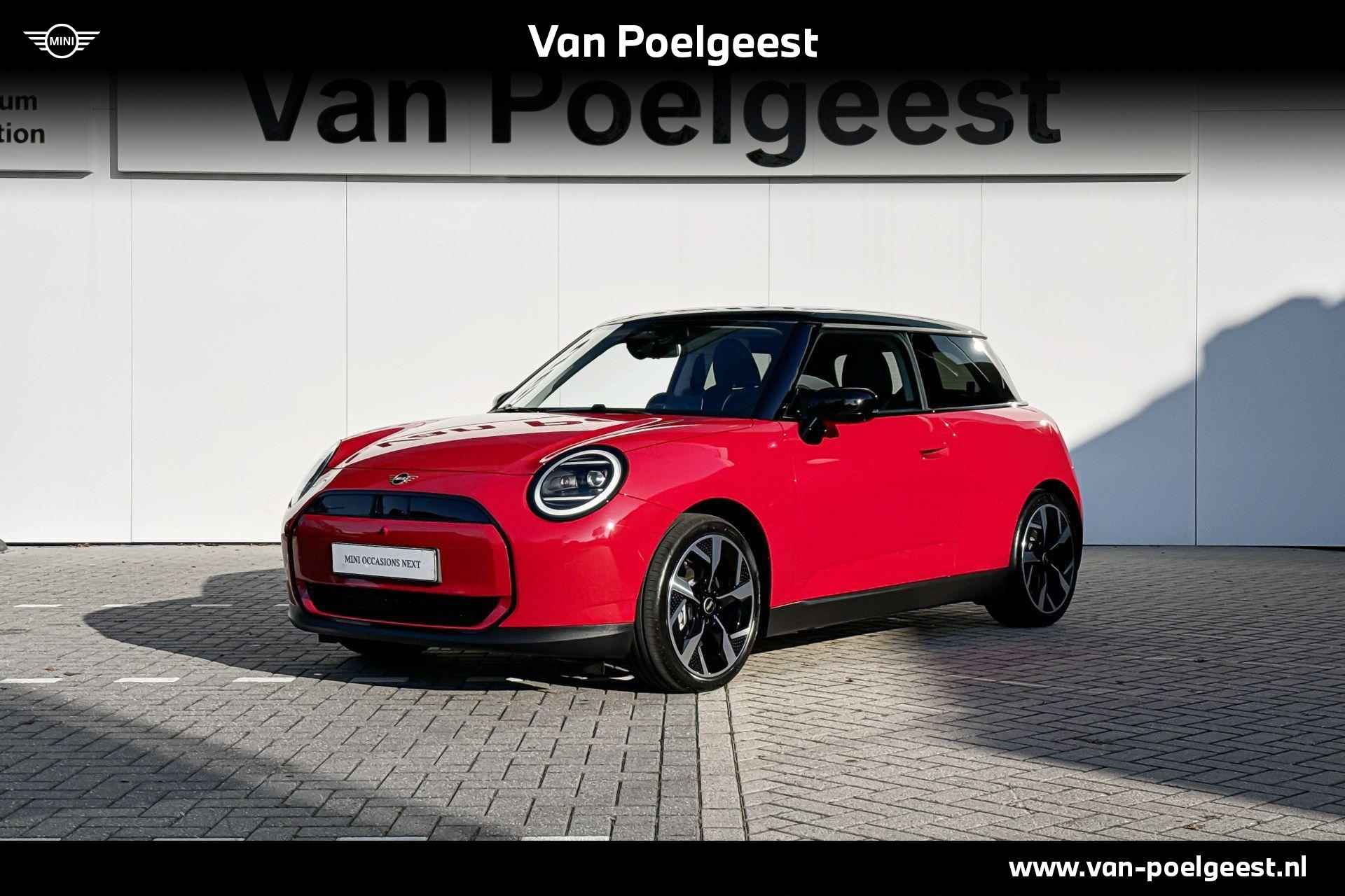 MINI Cooper E John Cooper Works M 40.7 kWh