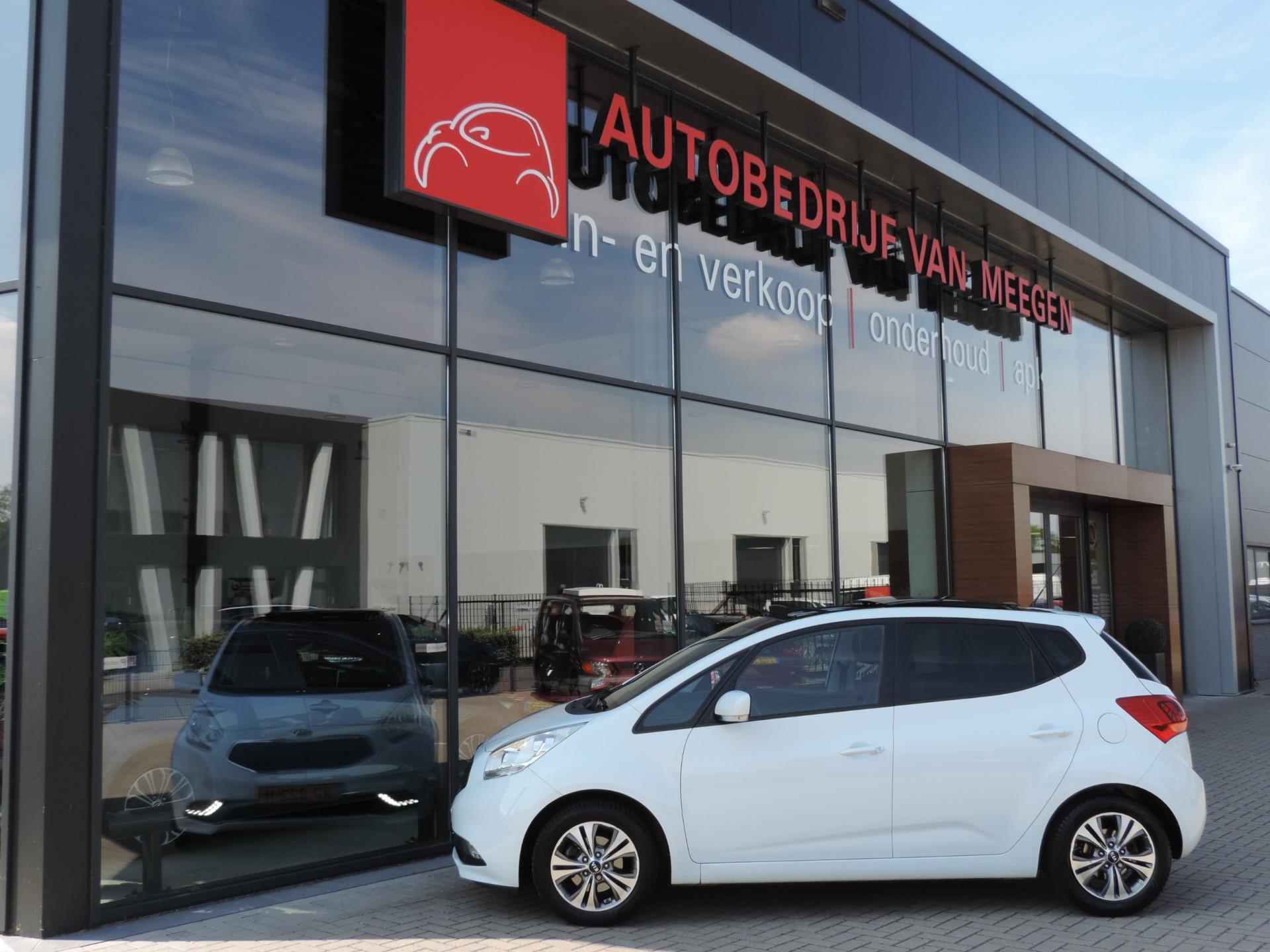 Kia Venga 1.4 CVVT ExecutiveLine 68.000km | Schuifdak | Stoel/stuurverw | Camera | 16” Allseason | Cruise contr | ECC | Priv.glas - 2/59