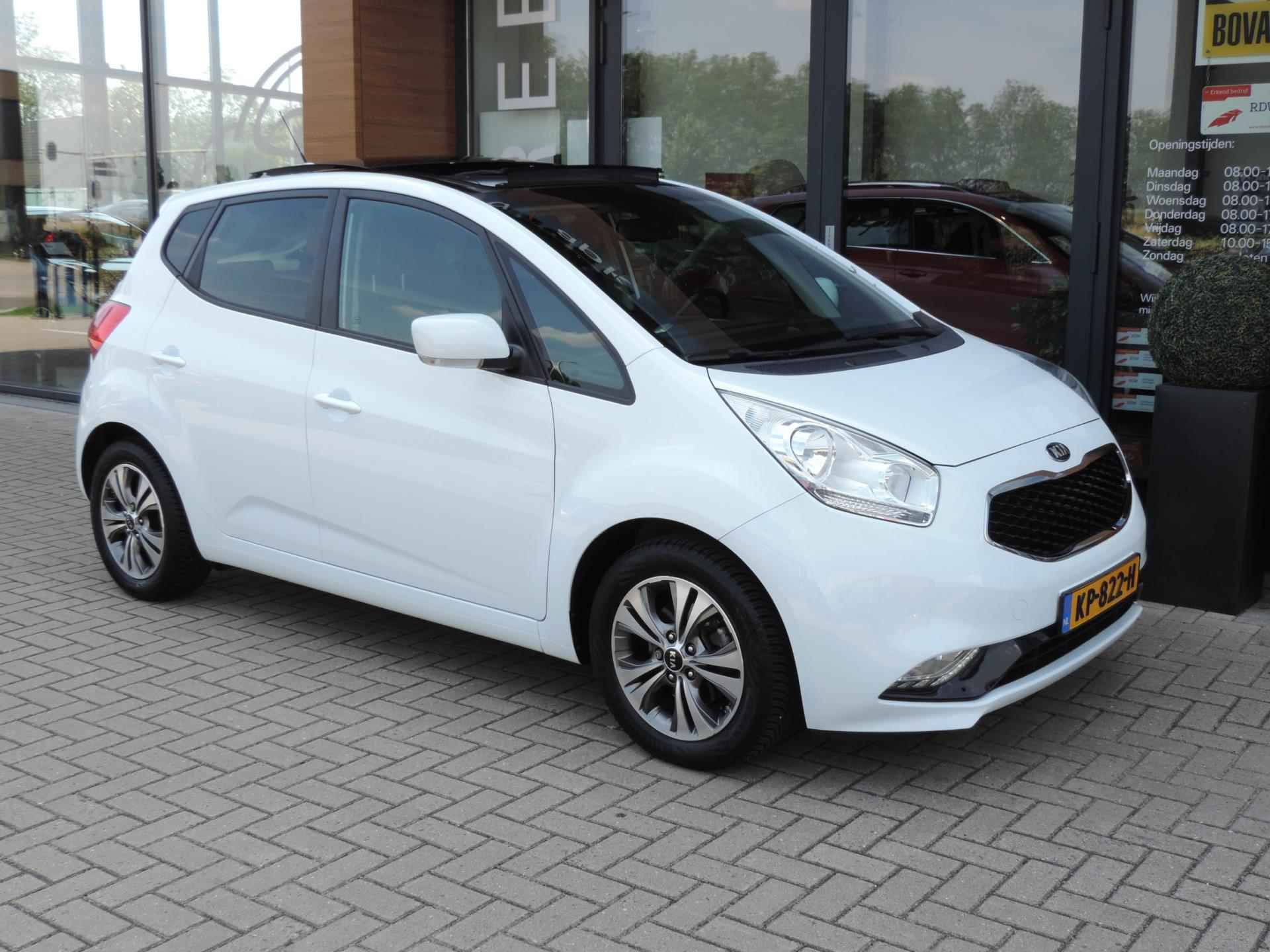 Kia Venga 1.4 CVVT ExecutiveLine 68.000km | Schuifdak | Stoel/stuurverw | Camera | 16” Allseason | Cruise contr | ECC | Priv.glas - 4/59