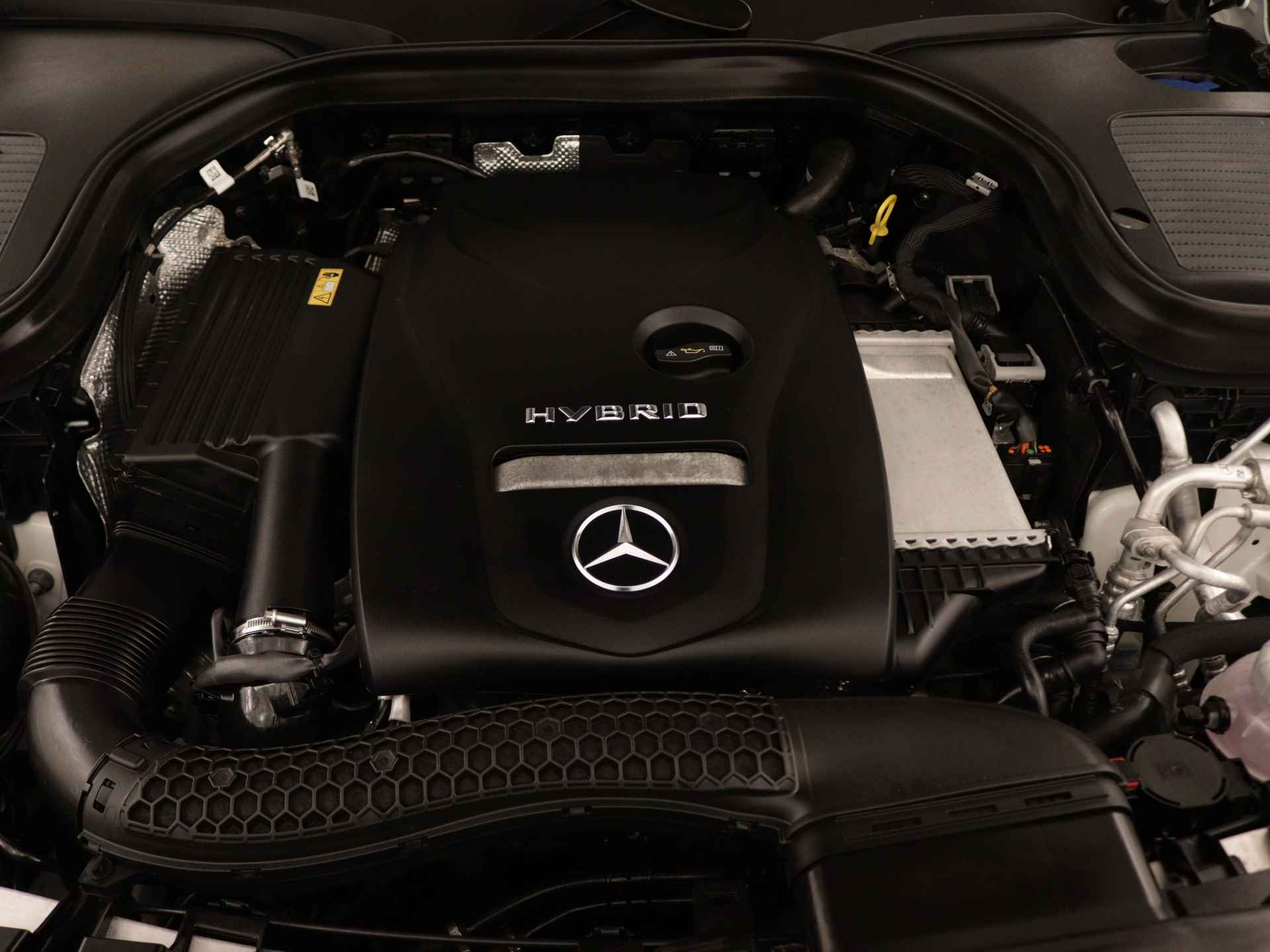 Mercedes-Benz GLC Coupe 300 e AMG Plug-In Hybride | Trekhaak | Burmester | Camera | Inclusief 24 maanden MB Certified garantie voor Europa. | - 42/45