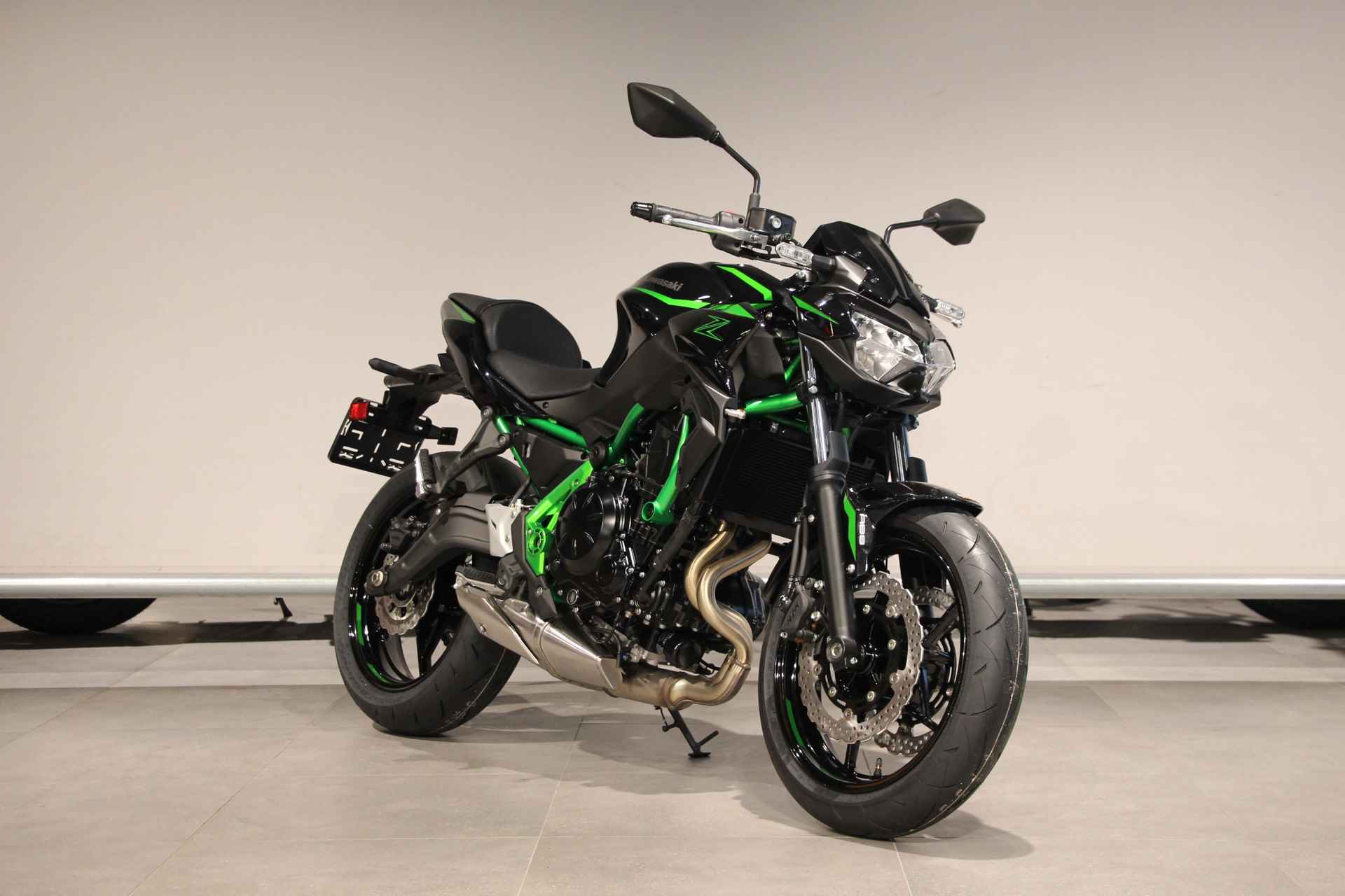 Kawasaki Z 650 - 2/13