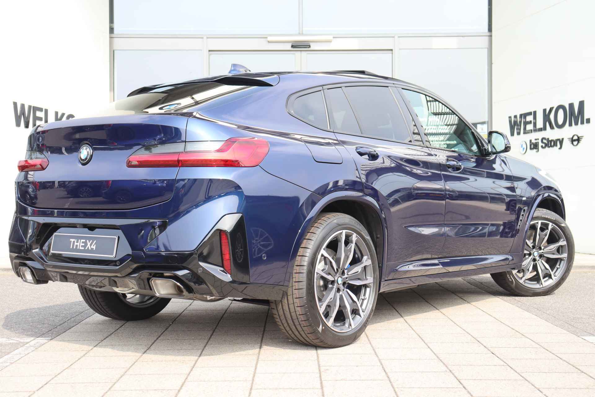 BMW X4 xDrive30i High Executive M Sport Automaat / Panoramadak / Trekhaak / Sportstoelen / Stoelverwarming / Laserlight / Head-Up / Harman Kardon / Live Cockpit Professional - 8/39