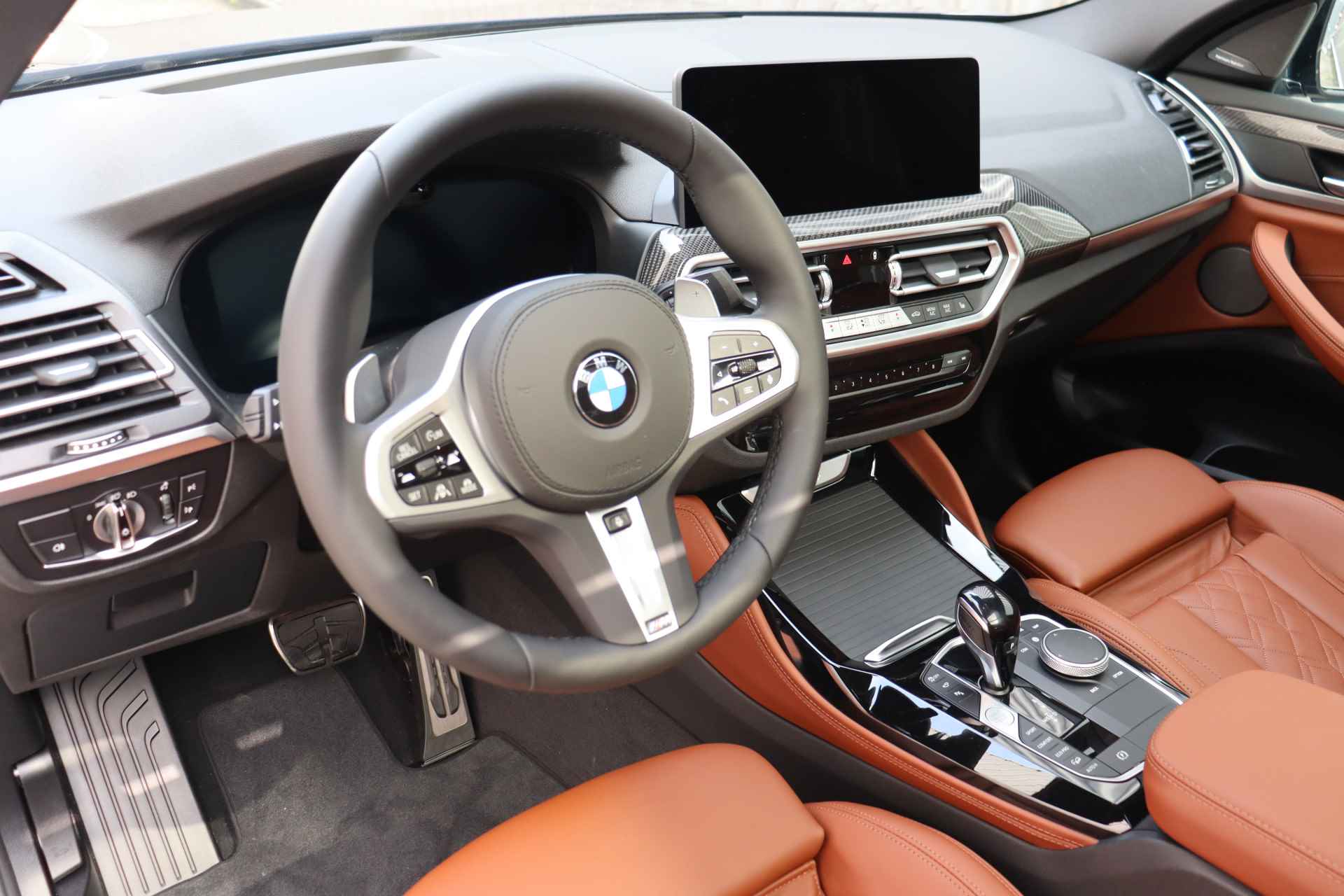 BMW X4 xDrive30i High Executive M Sport Automaat / Panoramadak / Trekhaak / Sportstoelen / Stoelverwarming / Laserlight / Head-Up / Harman Kardon / Live Cockpit Professional - 12/39