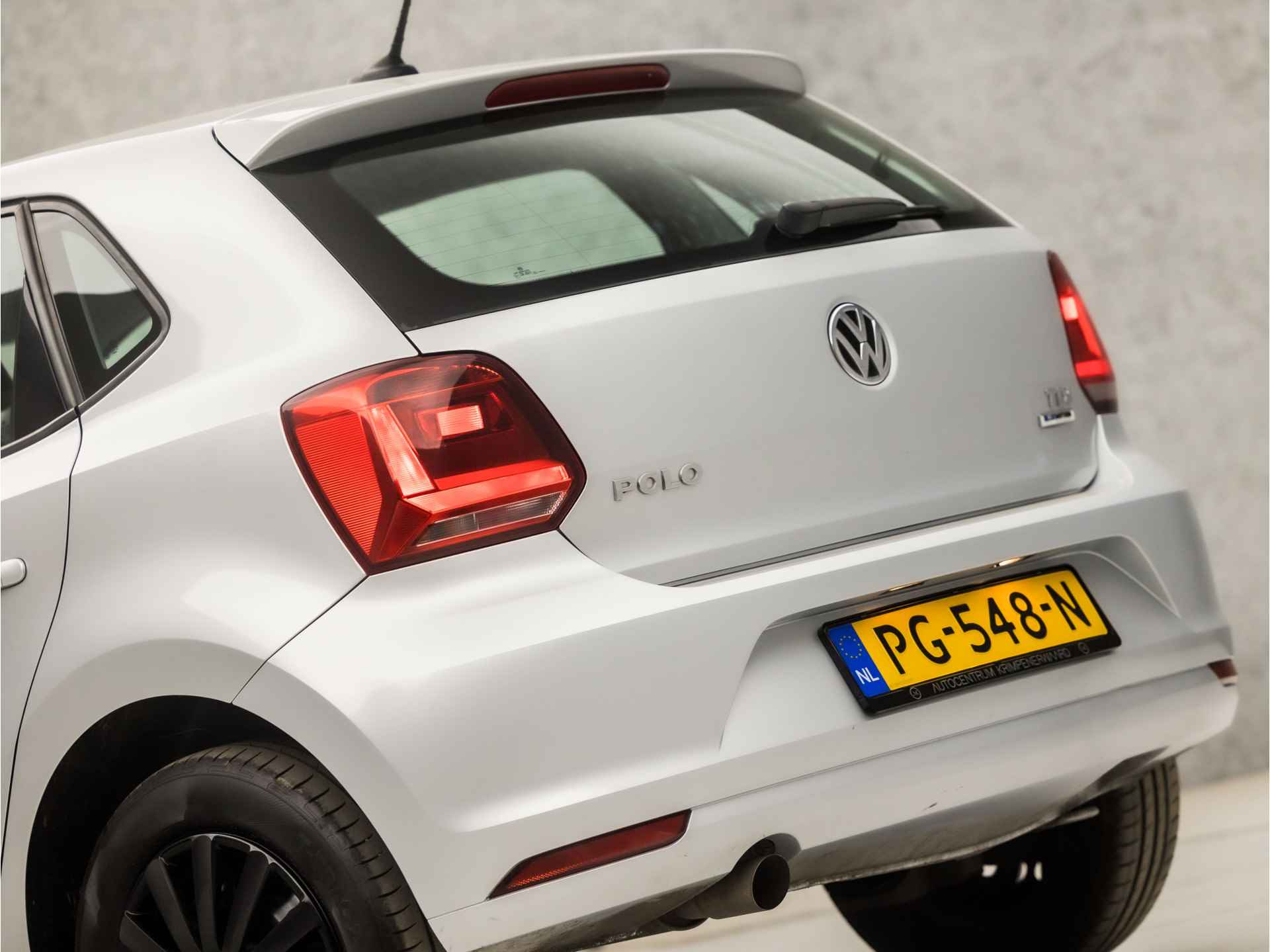 Volkswagen Polo 1.4 TDI Premium (APPLE CARPLAY, NAVIGATIE, ARMSTEUN, SPORTSTOELEN, BLUETOOTH, CRUISE, ELEK PAKKET, NIEUWE APK, NIEUWSTAAT) - 11/34