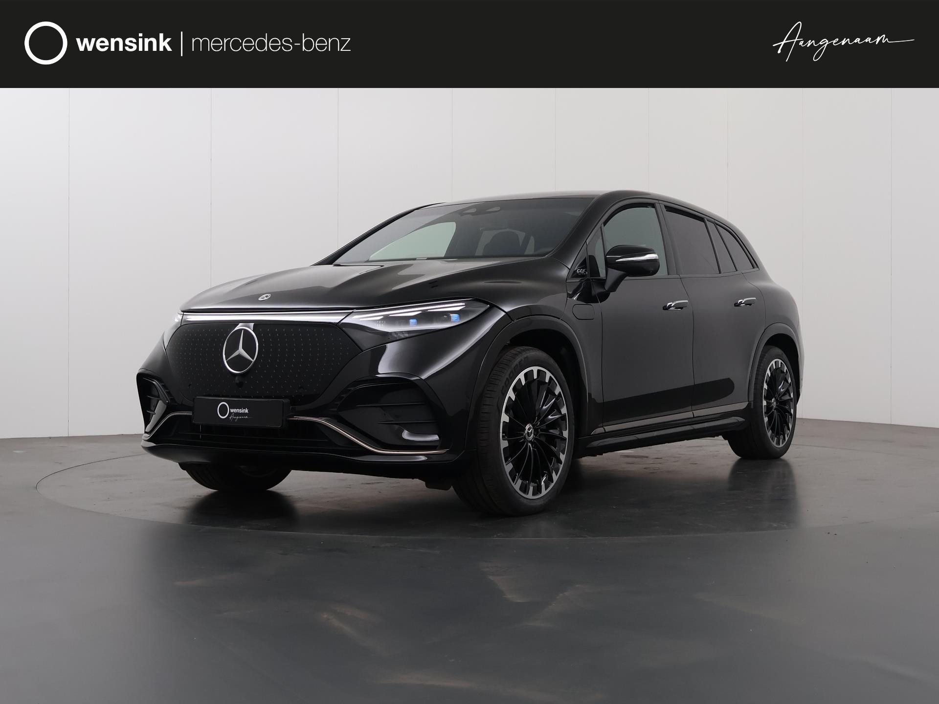 Mercedes-Benz EQS SUV 450 4MATIC AMG Line 108 kWh Nieuwprijs Euro 150.752,- | Panoramadak | Burmester | 360 graden camera | Trekhaak wegklapbaar | 22 inch Velgen | Airmatic | Head Up display | Digital Light |