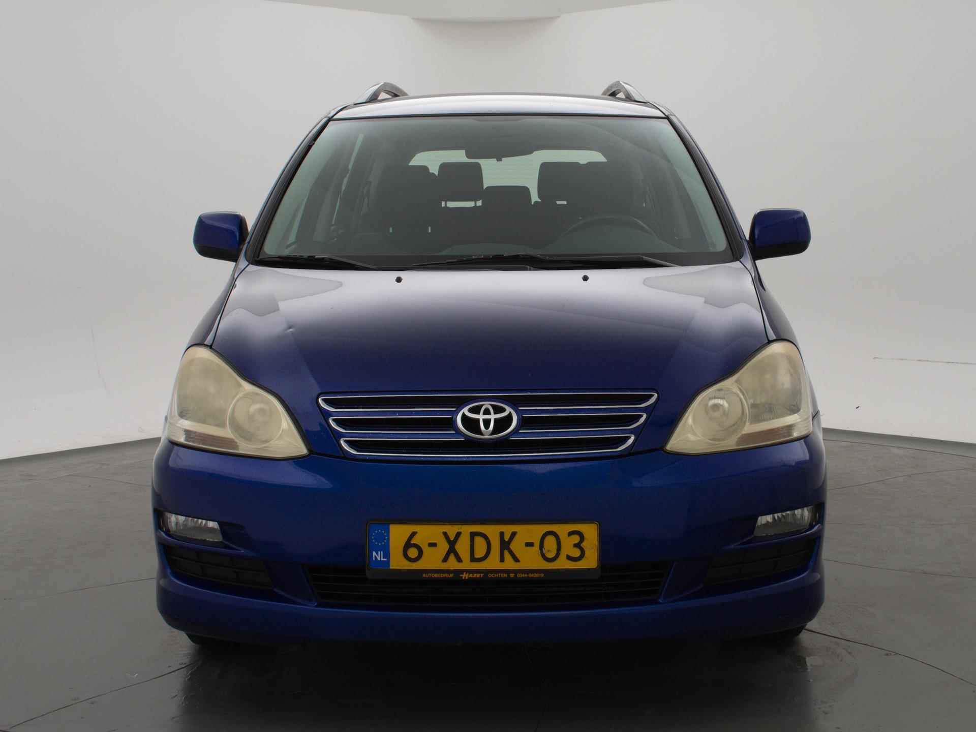 Toyota Avensis Verso 2.0i AUTOMAAT 7-PERSOONS + NAVIGATIE / CAMERA / CLIMATE CONTROL - 7/29
