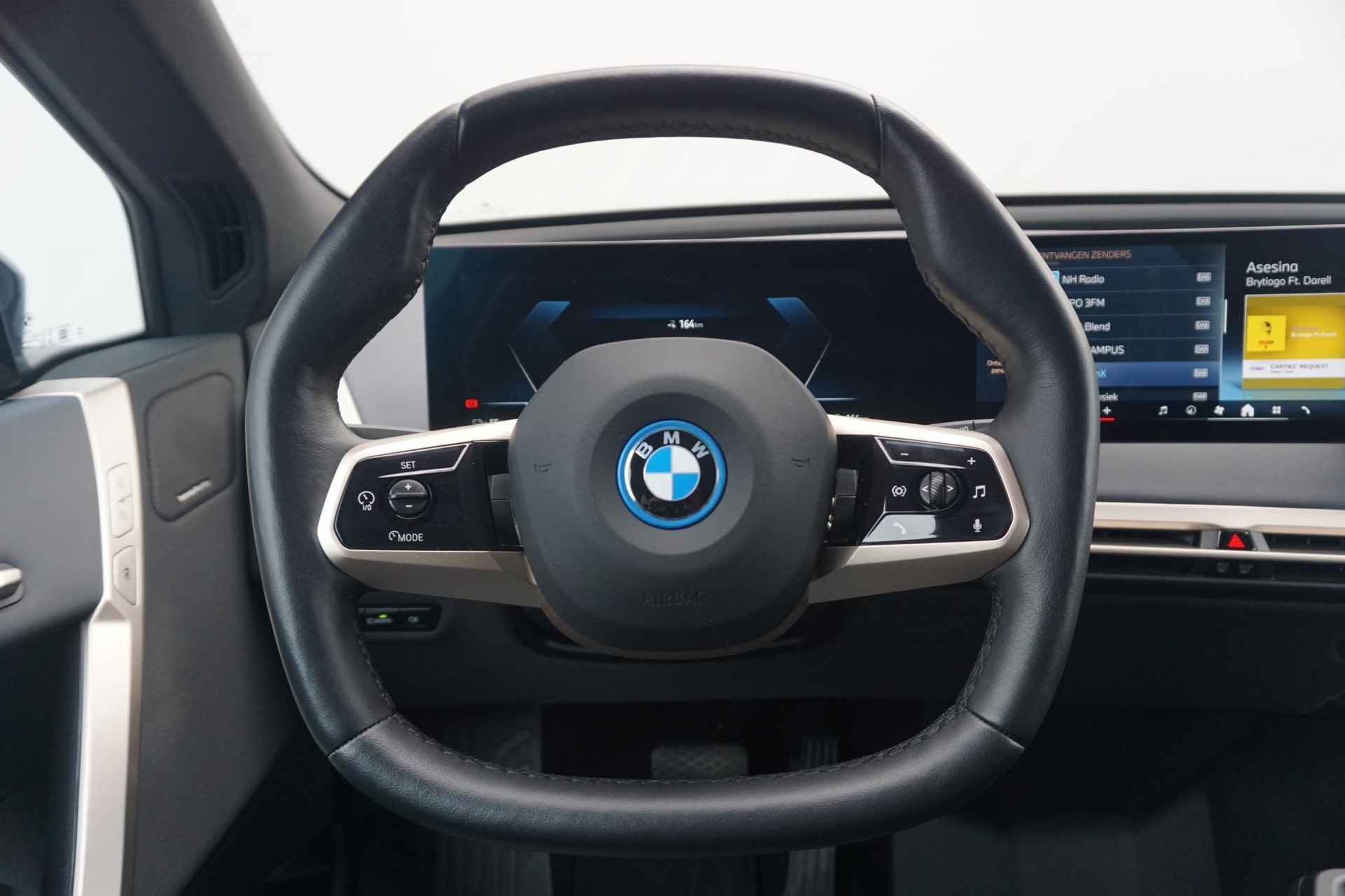 BMW iX xDrive40 Sport pakket 21'' /  CoPilot Pack / Soft-Close / Warmte Comfortpakket / Harman Kardon - 11/33