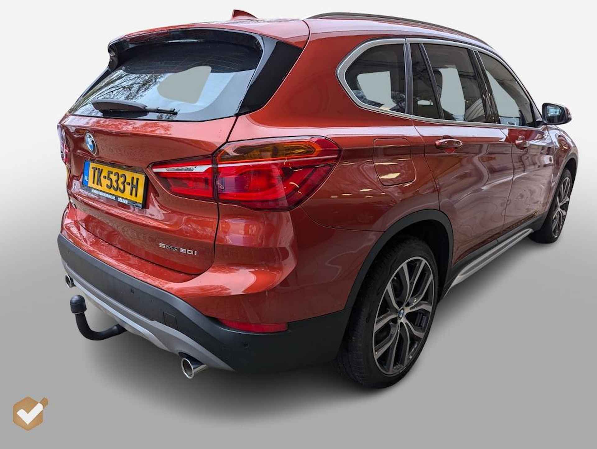 BMW X1 2.0i Orange Edition II Automaat NL-Auto *Geen Afl. kosten* - 8/65