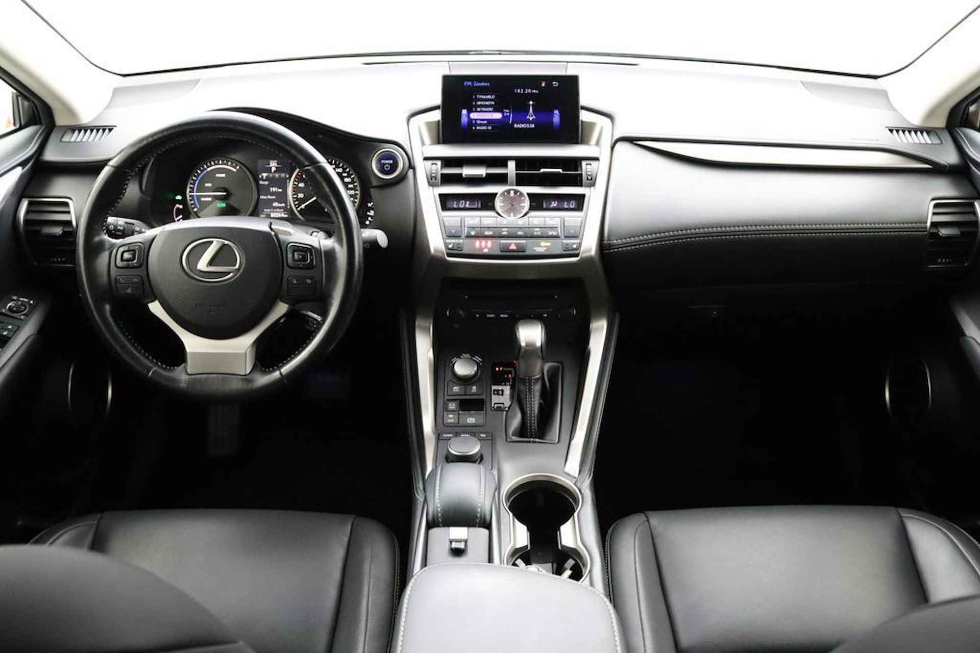 Lexus NX 300h AWD Business Line Pro | Dealeronderhouden | Parkeersensoren | Lederen bekleding - 4/51