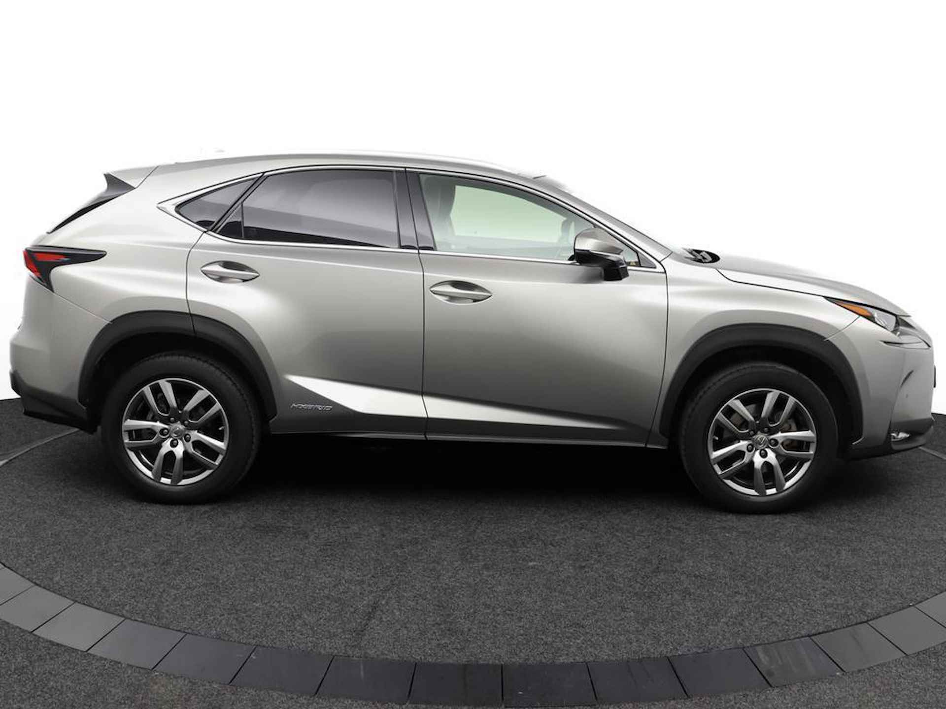 Lexus NX 300h AWD Business Line Pro | Dealeronderhouden | Parkeersensoren | Lederen bekleding - 12/51