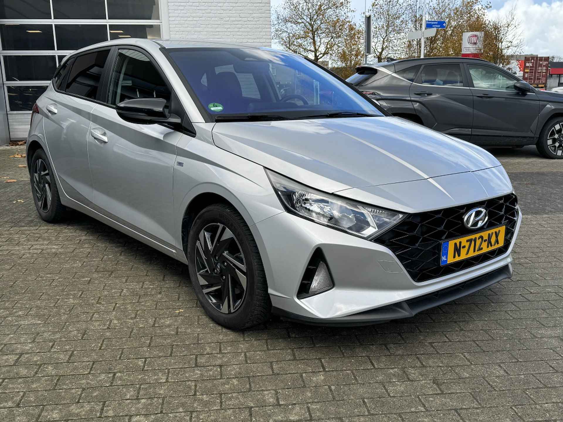 Hyundai i20 1.0 T-GDI Comfort Smart | Navigatie | Achteruitrijcamera | Cruis - 6/30