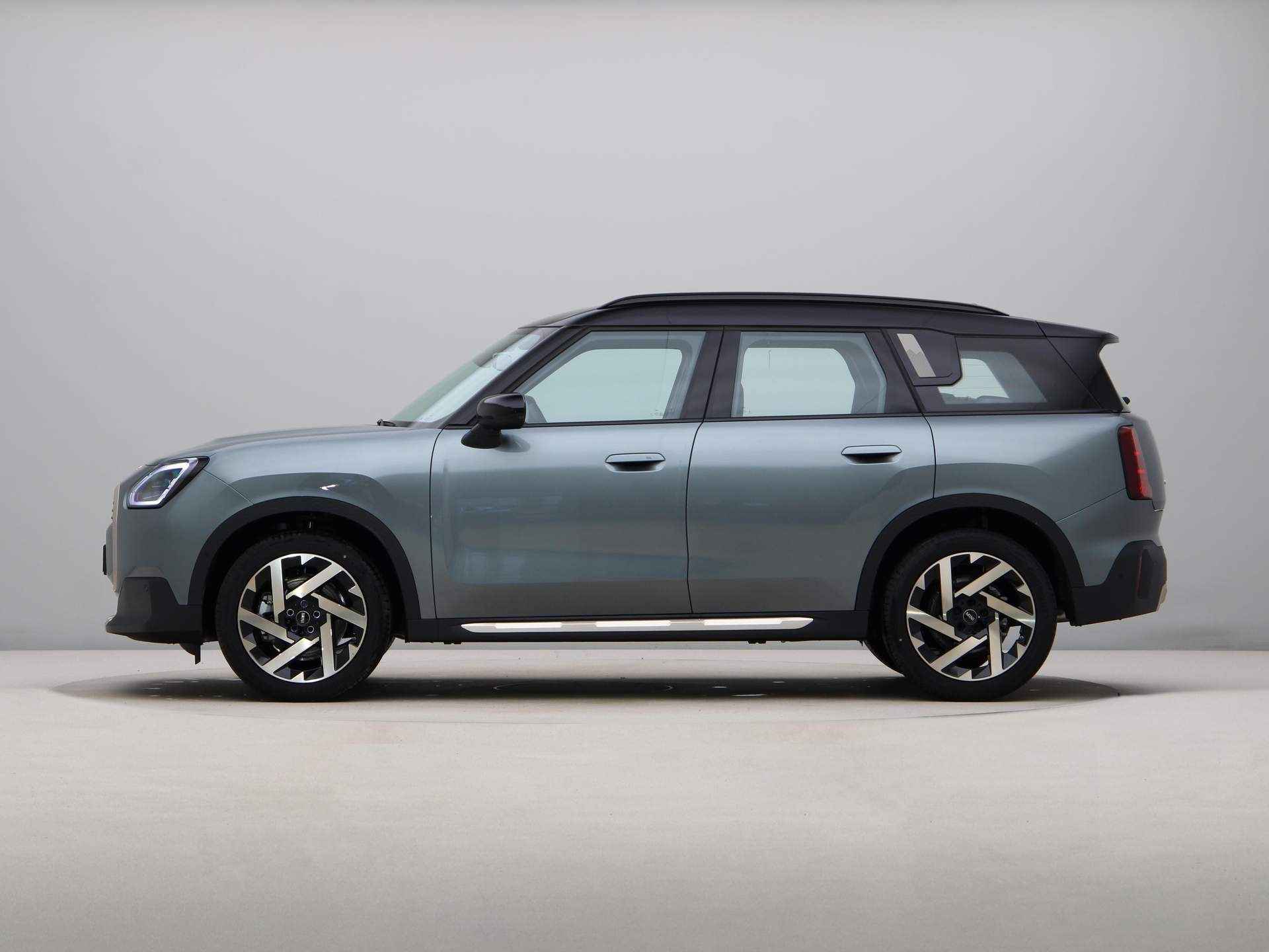 MINI Countryman C Favoured Pakket S PRIVATE LEASE EUR 739,- (48 mnd/10.000 km) - 13/25