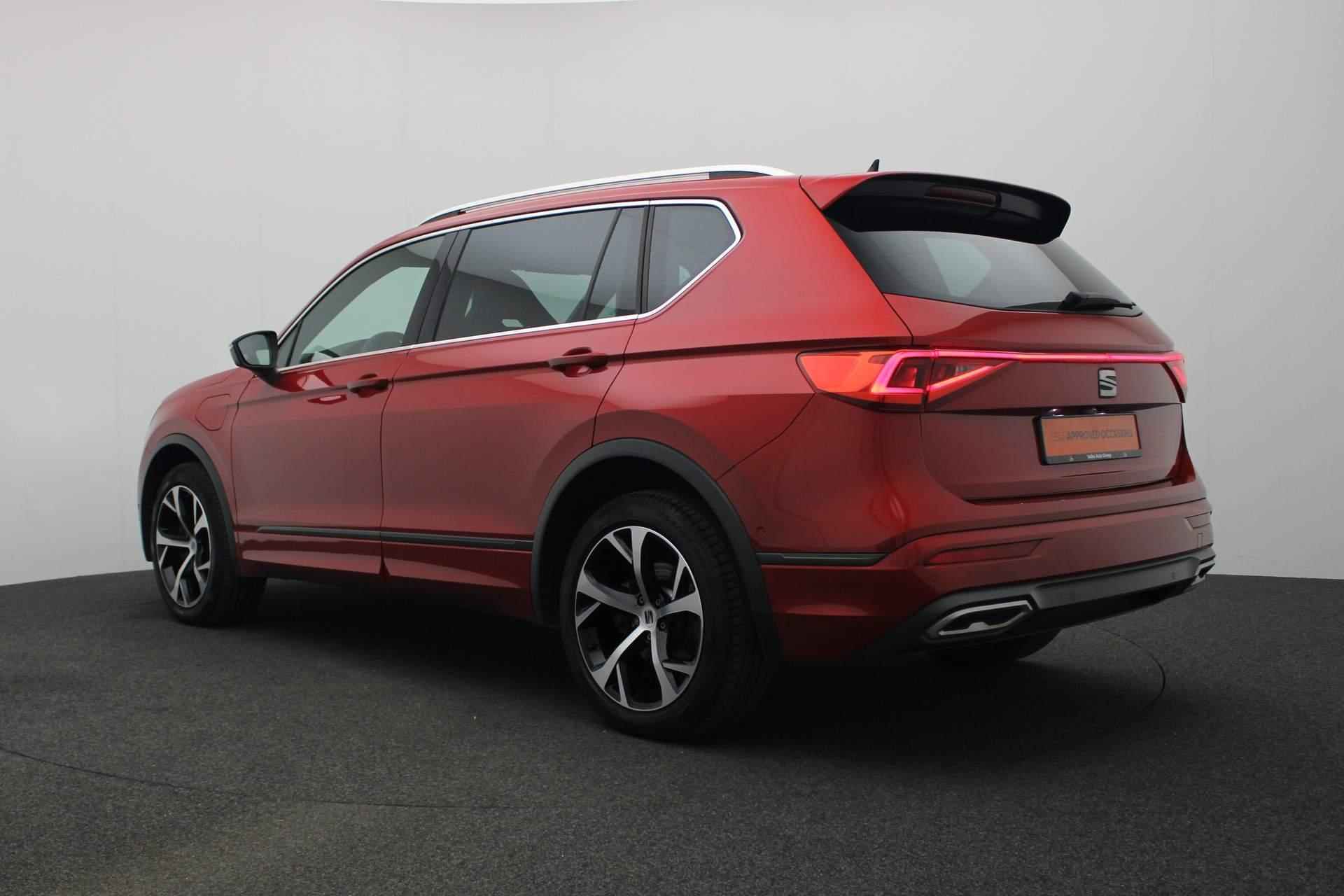 SEAT Tarraco 1.4 TSI 245PK DSG e-Hybrid PHEV FR | Geheugenstoel | Adaptief onderstel | Stoel-/achterbankverwarming | Camera | Navi | ACC | Keyless - 35/42