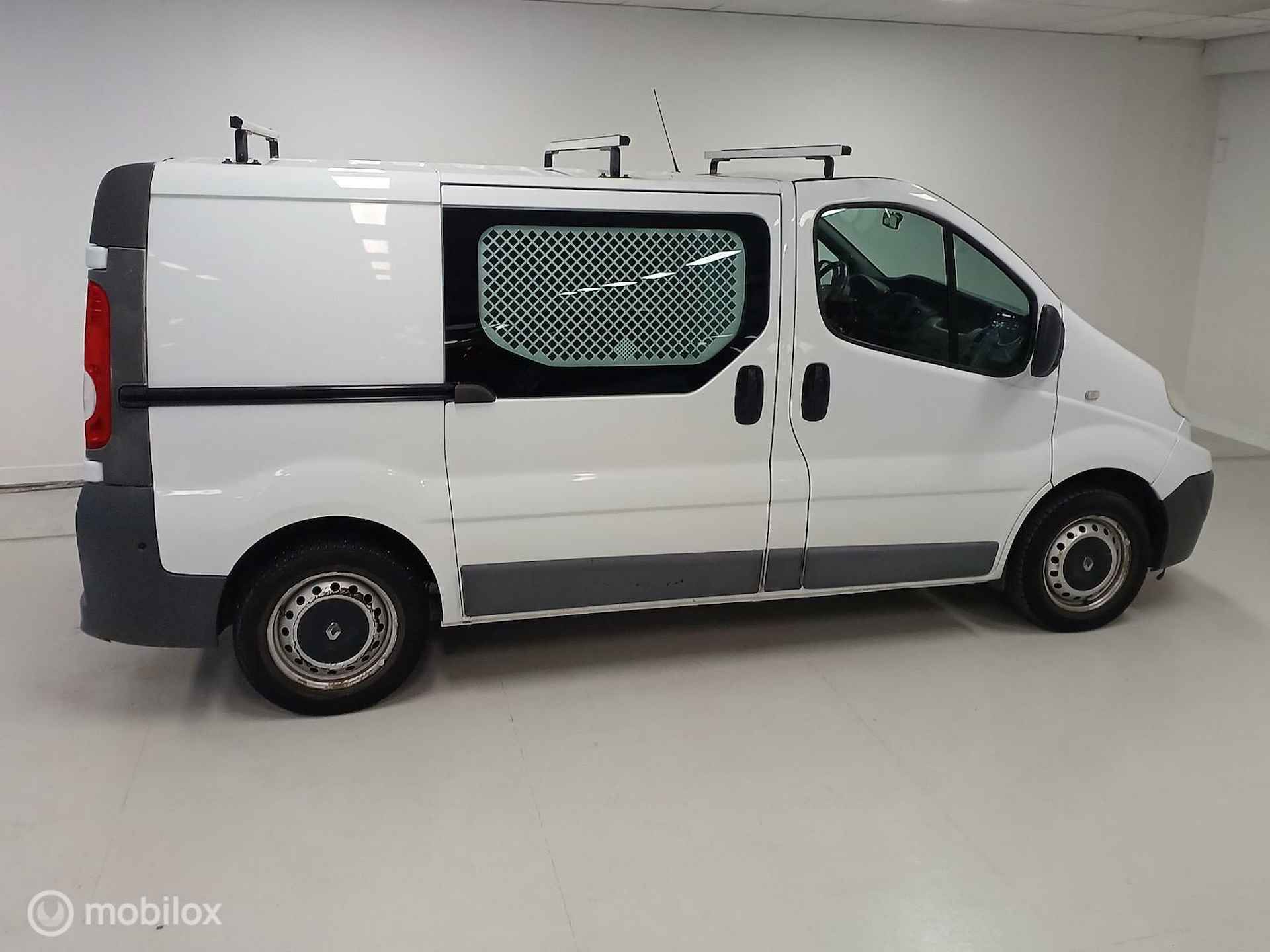 Renault Trafic bestel 2.0 dCi T27 L1H1 Générique - 5/12