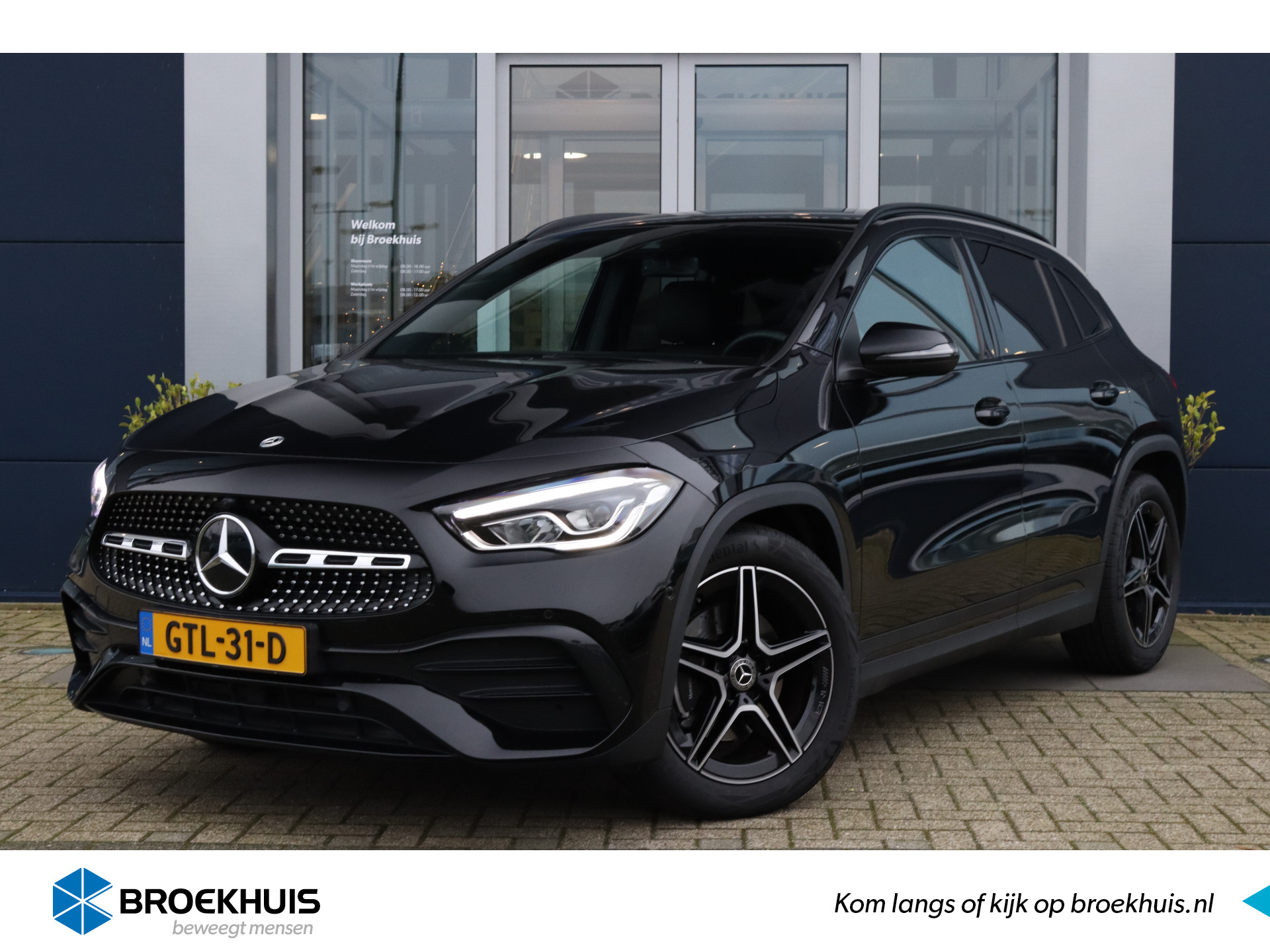 Mercedes-Benz GLA 180 AMG Line | Camera | Stoelverwarming | Cruise Control | Elektr. klep | PDC V/A | Navi