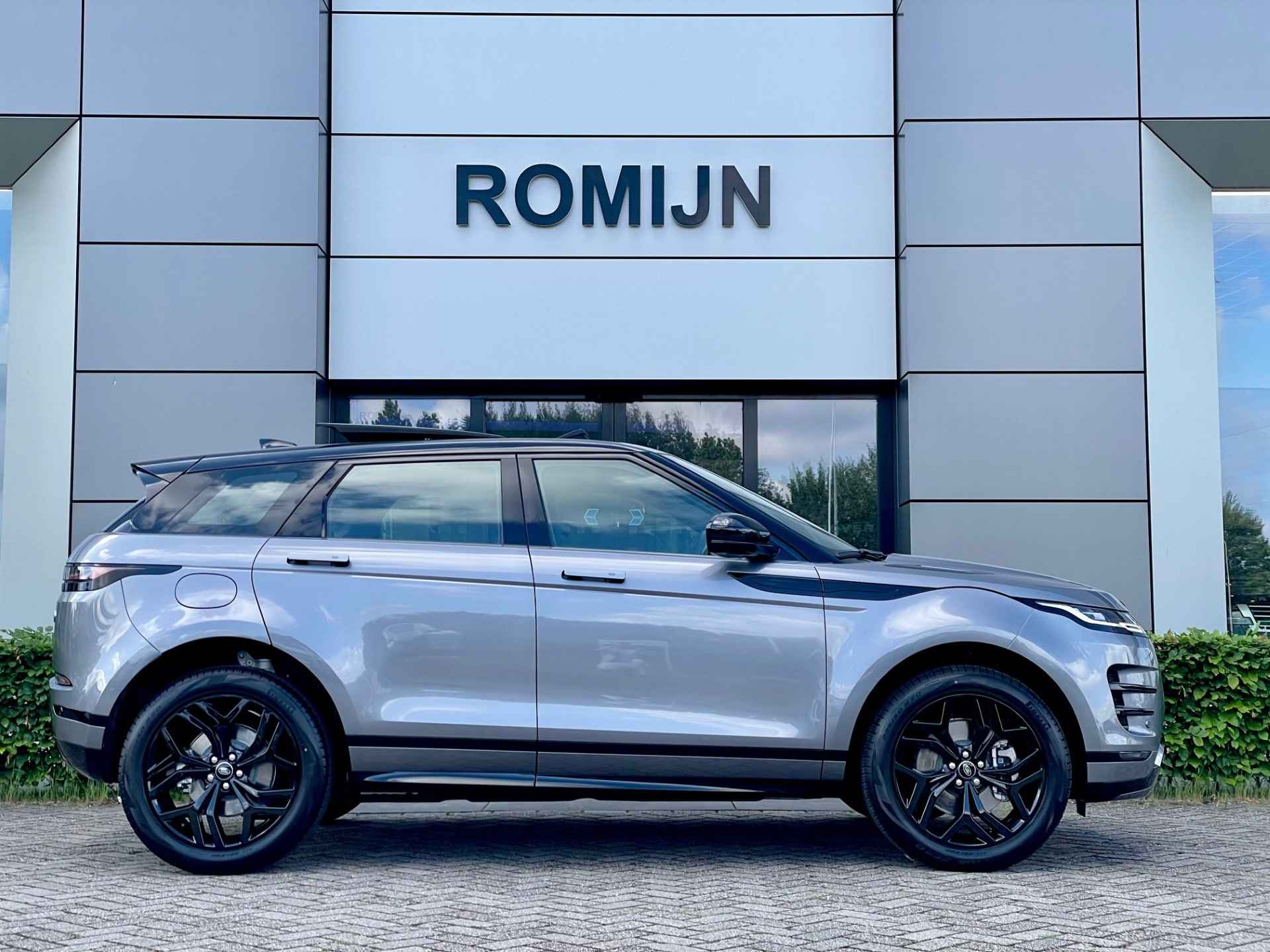 Land Rover Range Rover Evoque 1.5 P300e AWD R-Dynamic SE PANORAMADAK NIEUW VOERTUIG - 7/30