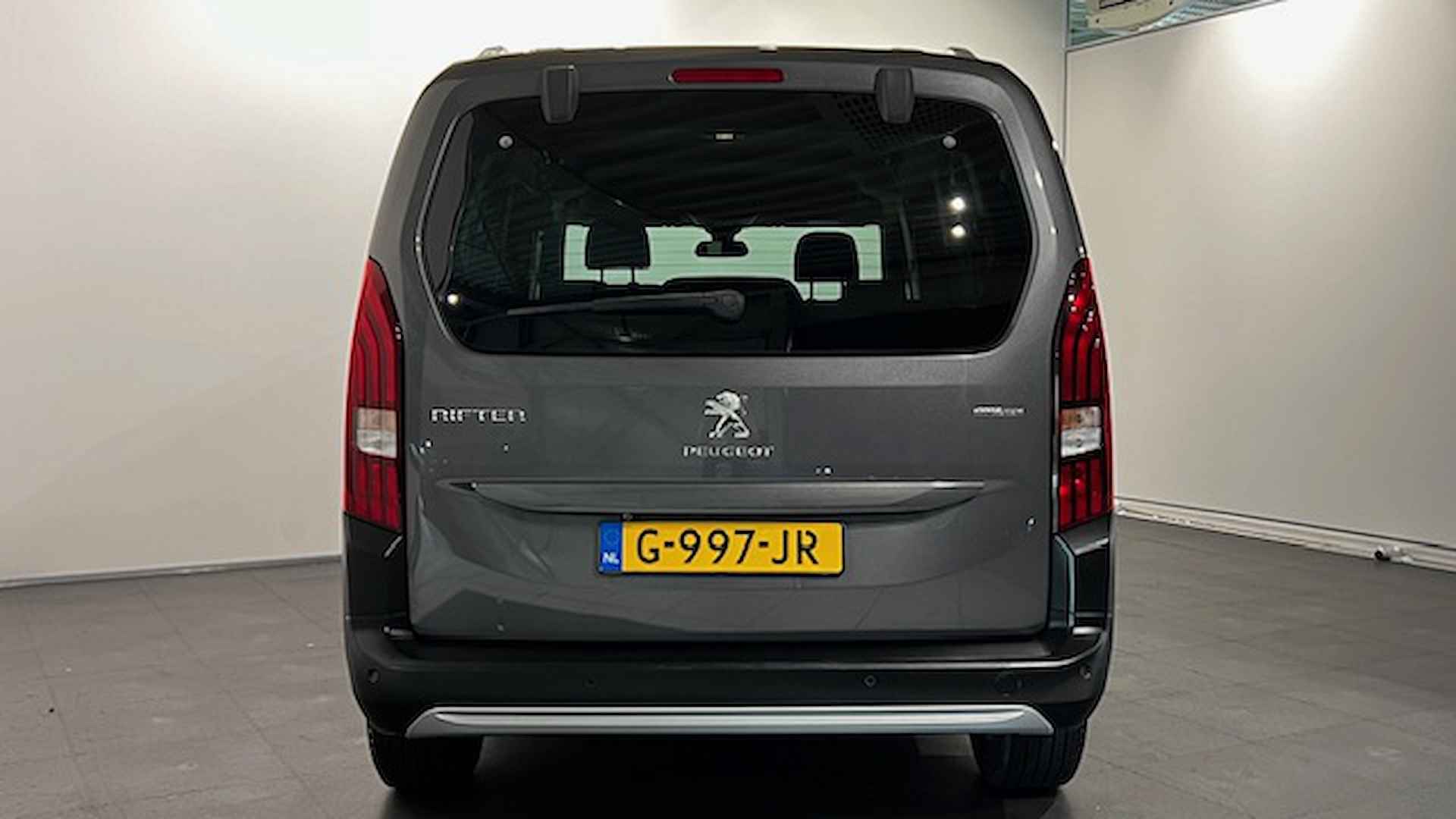 Peugeot Rifter 1.2 PureTech 110pk Long 7 ZITS GT-Line | NAVIGATIE | ACHTERUITRIJ CAMERA - 55/59