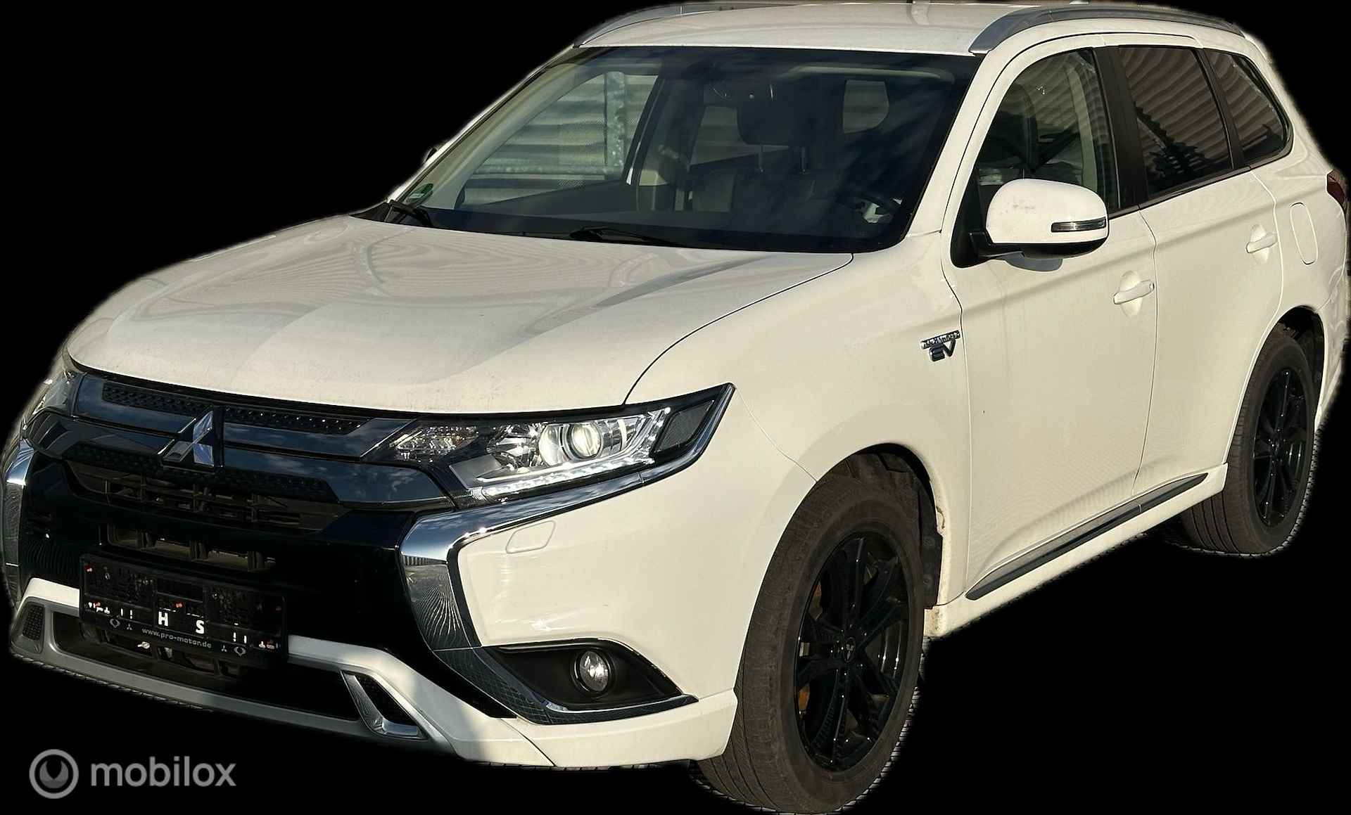 Mitsubishi Outlander 2.4 PHEV Intense+ standkachel alcantara navigatie stoelverwarming camera - 11/36