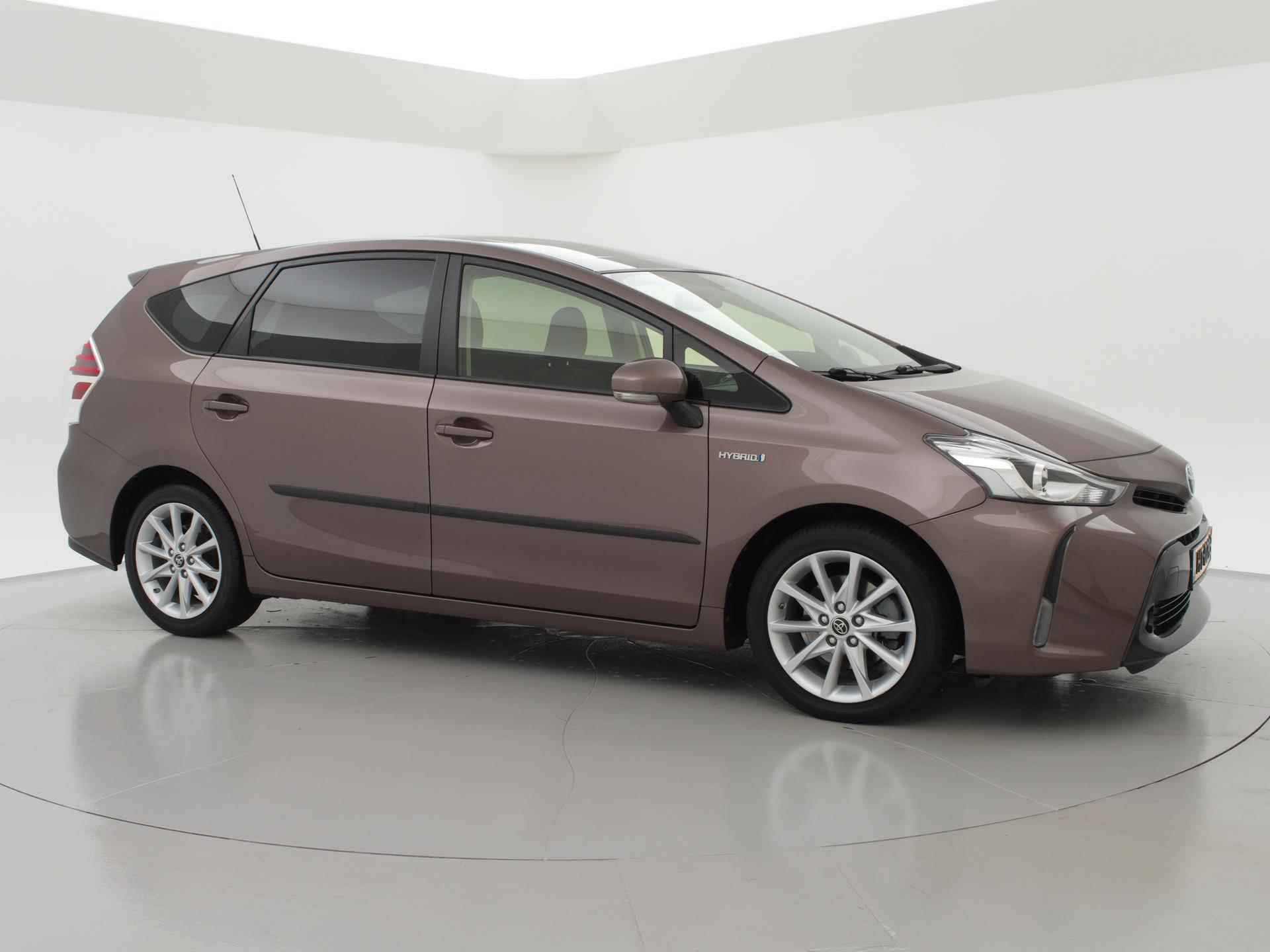 Toyota Prius Wagon 1.8 7-PERSOONS Toyota Prius + WAGON 1.8 7-PERSOONS + PANORAMA / NAVIGATIE / LED - 27/36