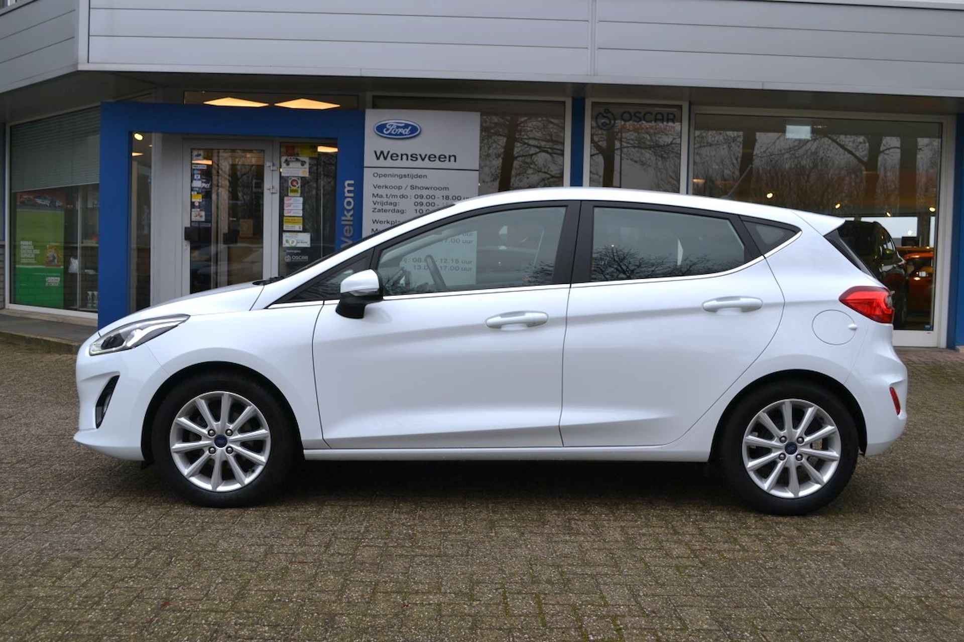 Ford Fiesta 1.0T 100pk ECOBOOST Titanium 5-deurs | navigatie, B&O - 2/29