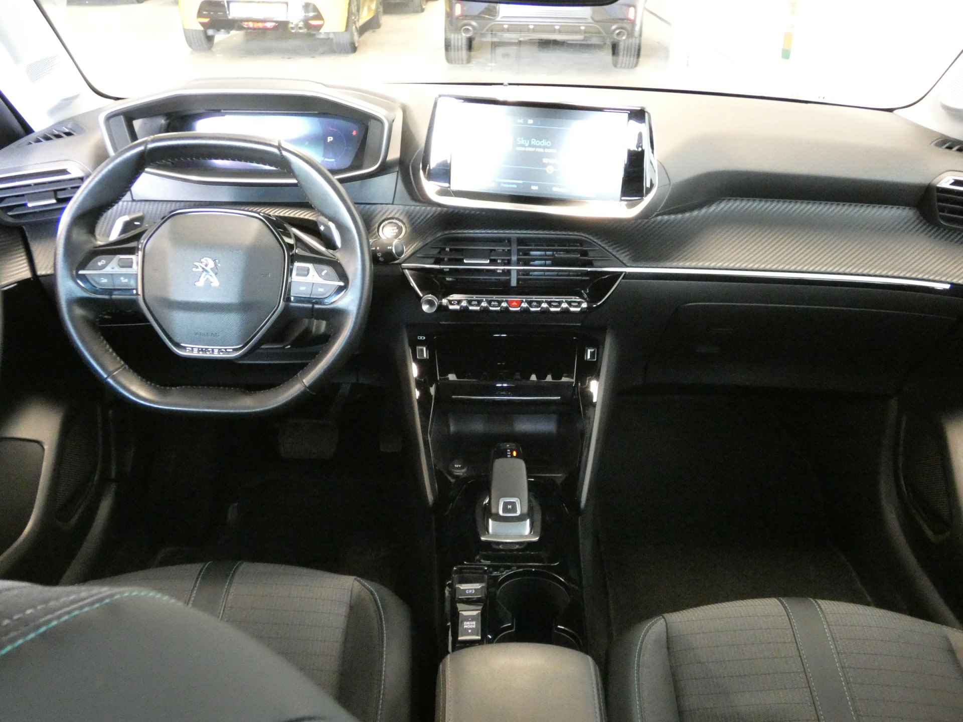 Peugeot 208 1.2 PureTech Allure Automaat! Camera|Parkeerhulp|Navigatie\AppelCarplay\AndroidAuto - 20/47