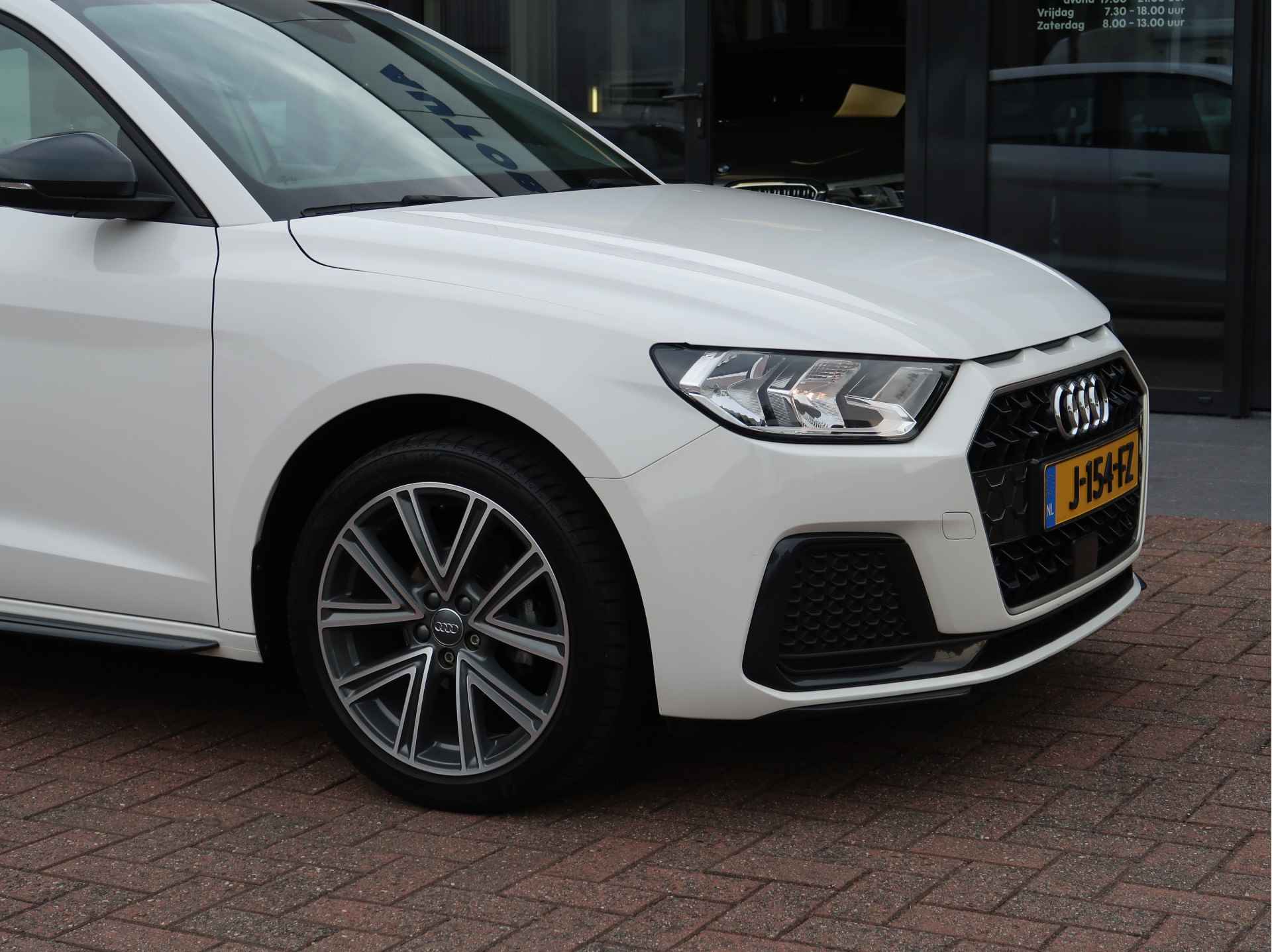 Audi A1 Sportback 25 TFSI epic | App-Connect | Digi-Dashb | - 26/27