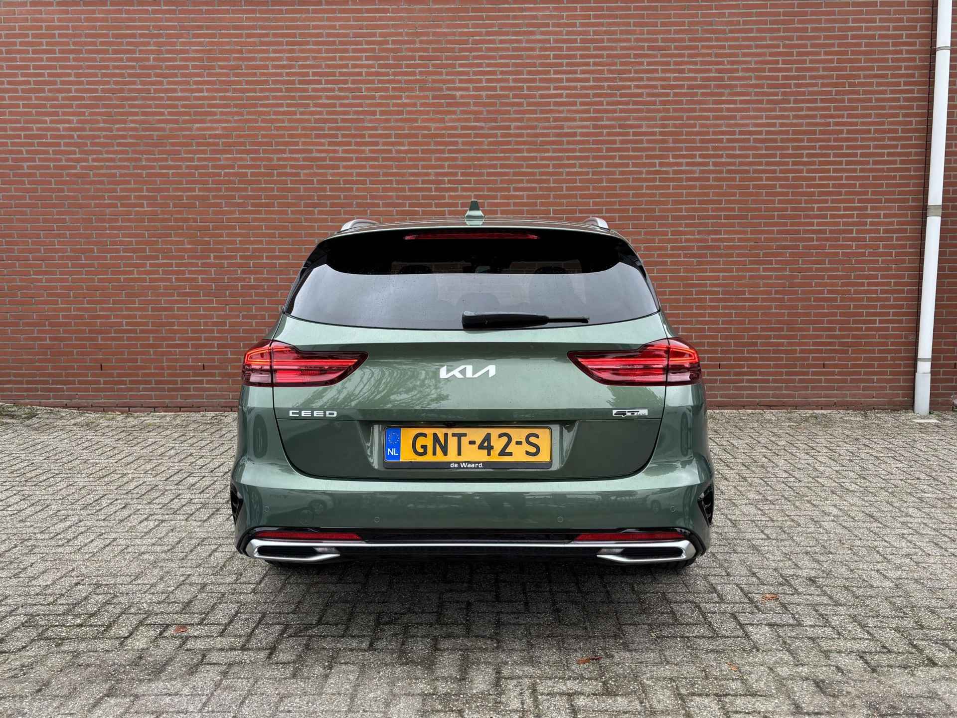 Kia Ceed Sportswagon 1.5 T-GDi GT-Line | €3.350,- korting | Suède sportstoelen |  Glazen schuif-/kanteldak | Stoel- en stuurwielverwarming - 20/32