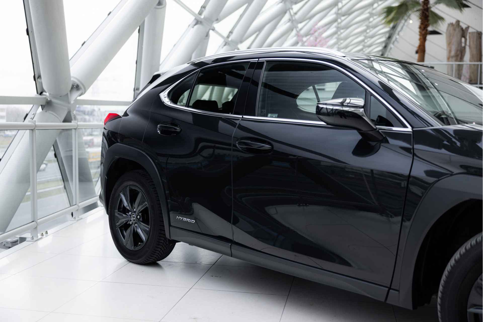 Lexus UX 250h Black Edition Limited | Stoelverwarming | Navigatie | Apple Carplay | - 53/58