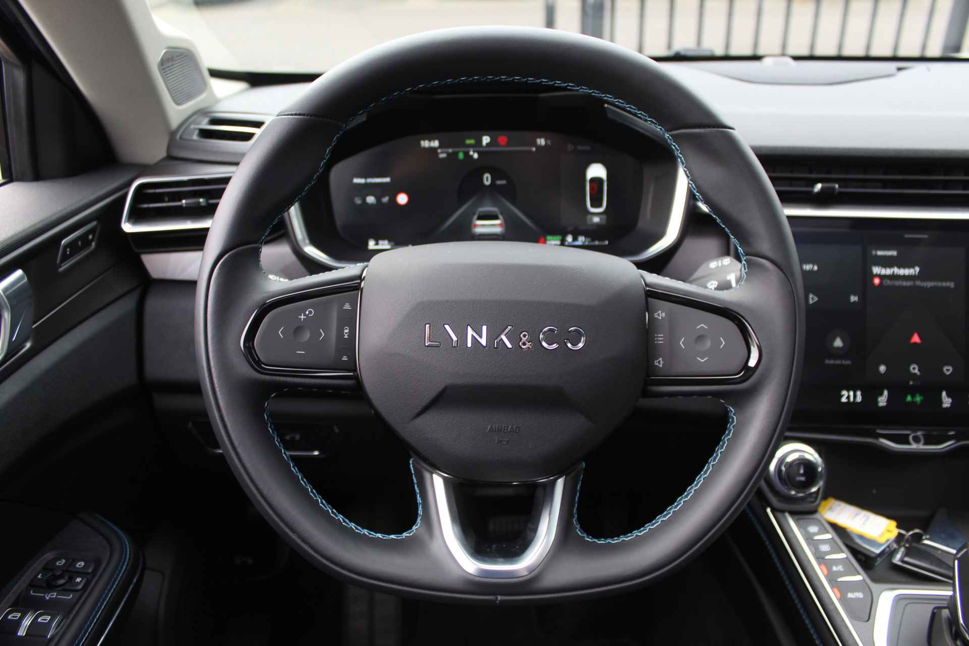 Lynk & Co 01 1.5 Panoramadak/Navigatie/Achteruitrijcamera/Adaptive cruise control/Infinity soundsystem/Keyless/Apple carplay/Sfeerverlichting - 15/31