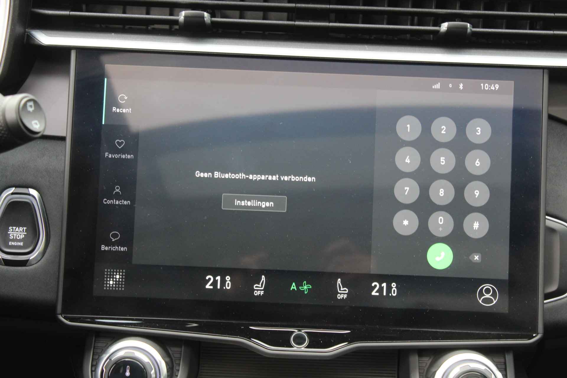 Lynk & Co 01 1.5 Panoramadak/Navigatie/Achteruitrijcamera/Adaptive cruise control/Infinity soundsystem/Keyless/Apple carplay/Sfeerverlichting - 17/31