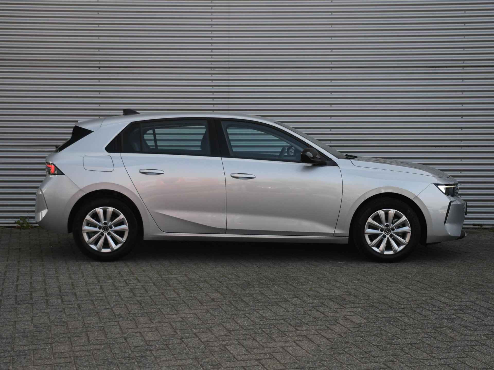 Opel Astra Level 2 1.2 Turbo 110pk NAVI | CRUISE | STOEL/STUURVERWARMING | USB | CLIMA | APPLE CARPLAY | LED - 3/26