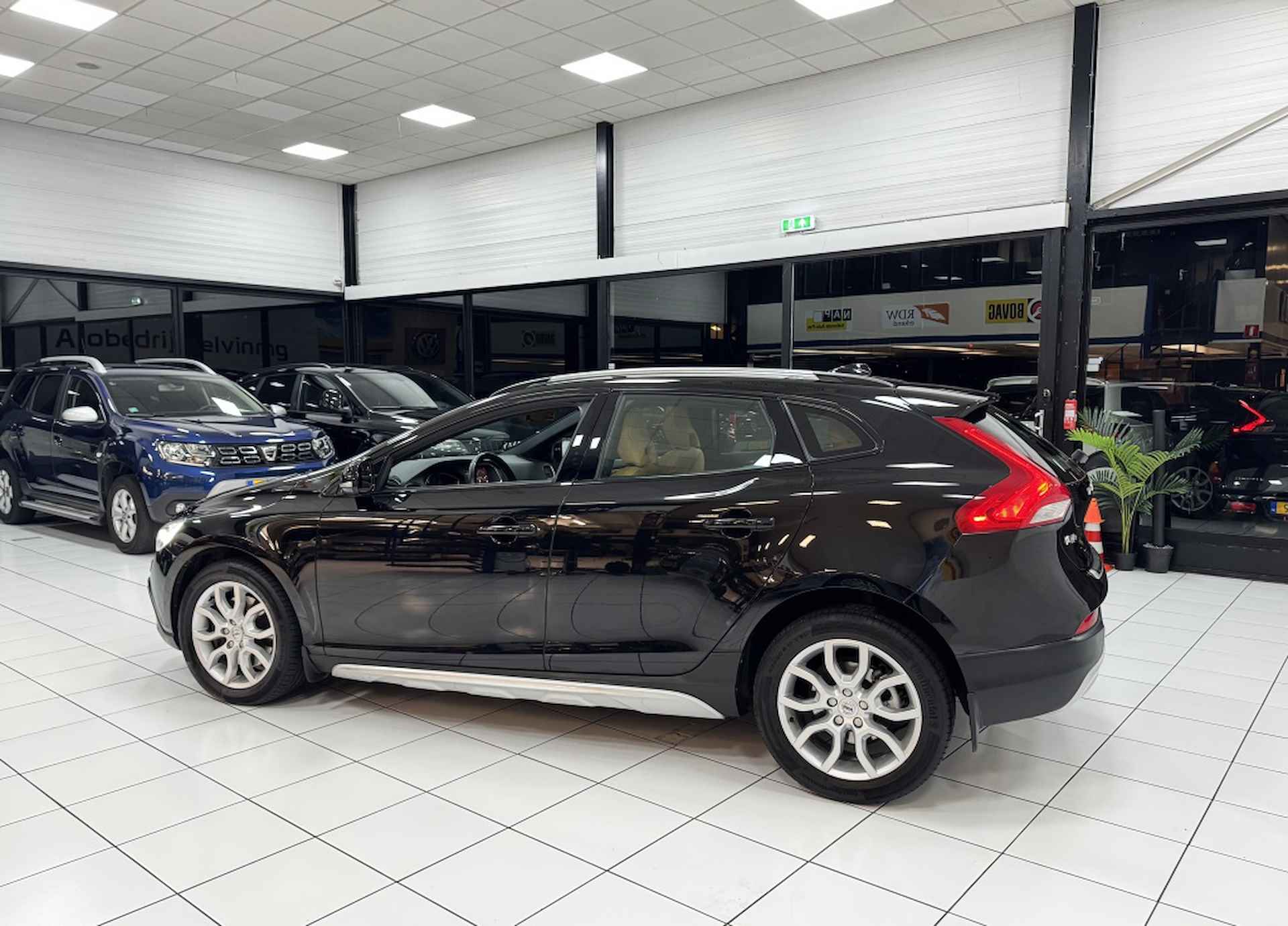 Volvo V40 Cross Country 2.0 D2 Nordic+ Bovag Garantie - 10/36