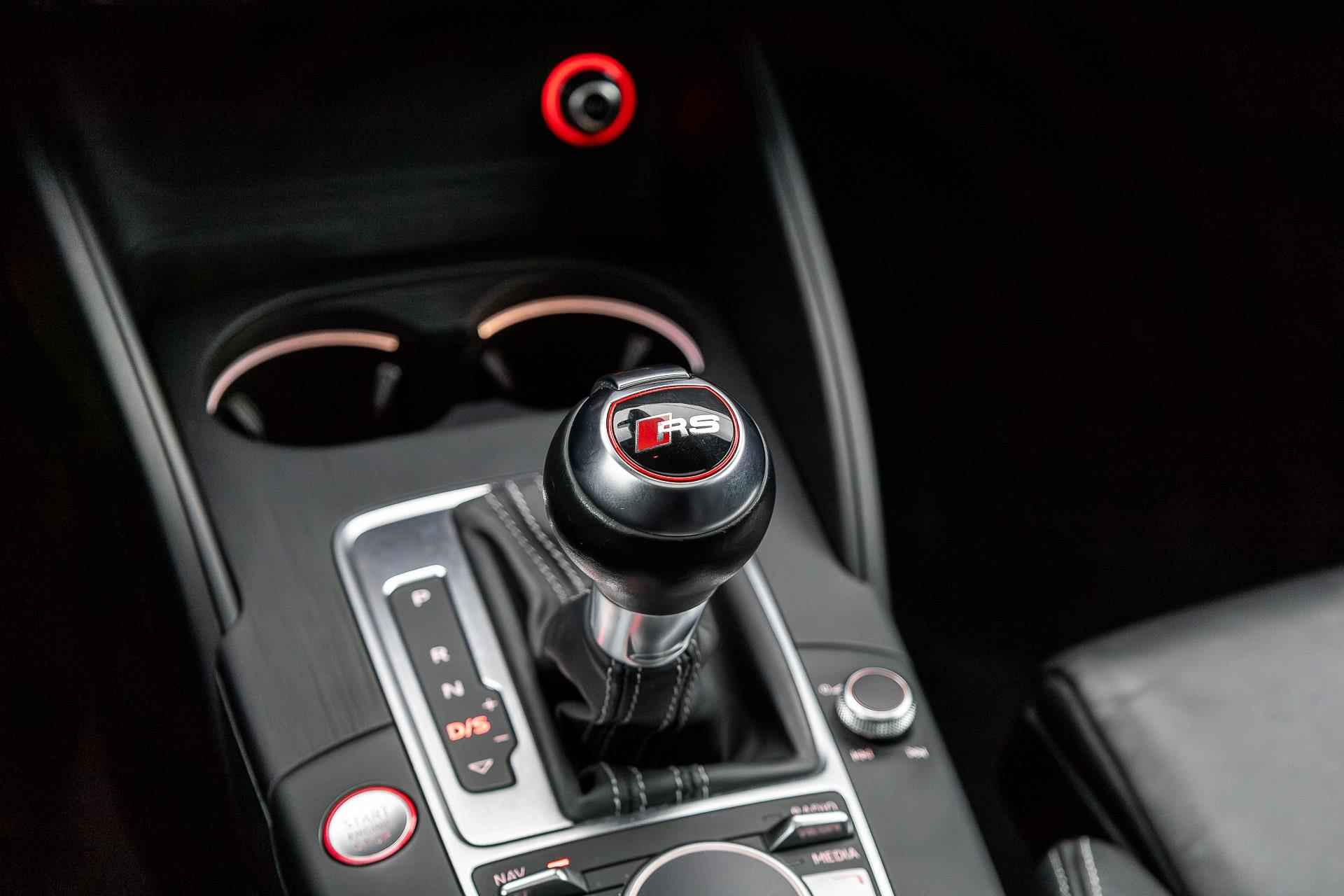 Audi RS 3 Sportback 2.5 TFSI 367pk quattro Pro Line Plus | B&O | Panoramadak | Sportuitlaat | Origineel NL | Keyless entry - 33/56