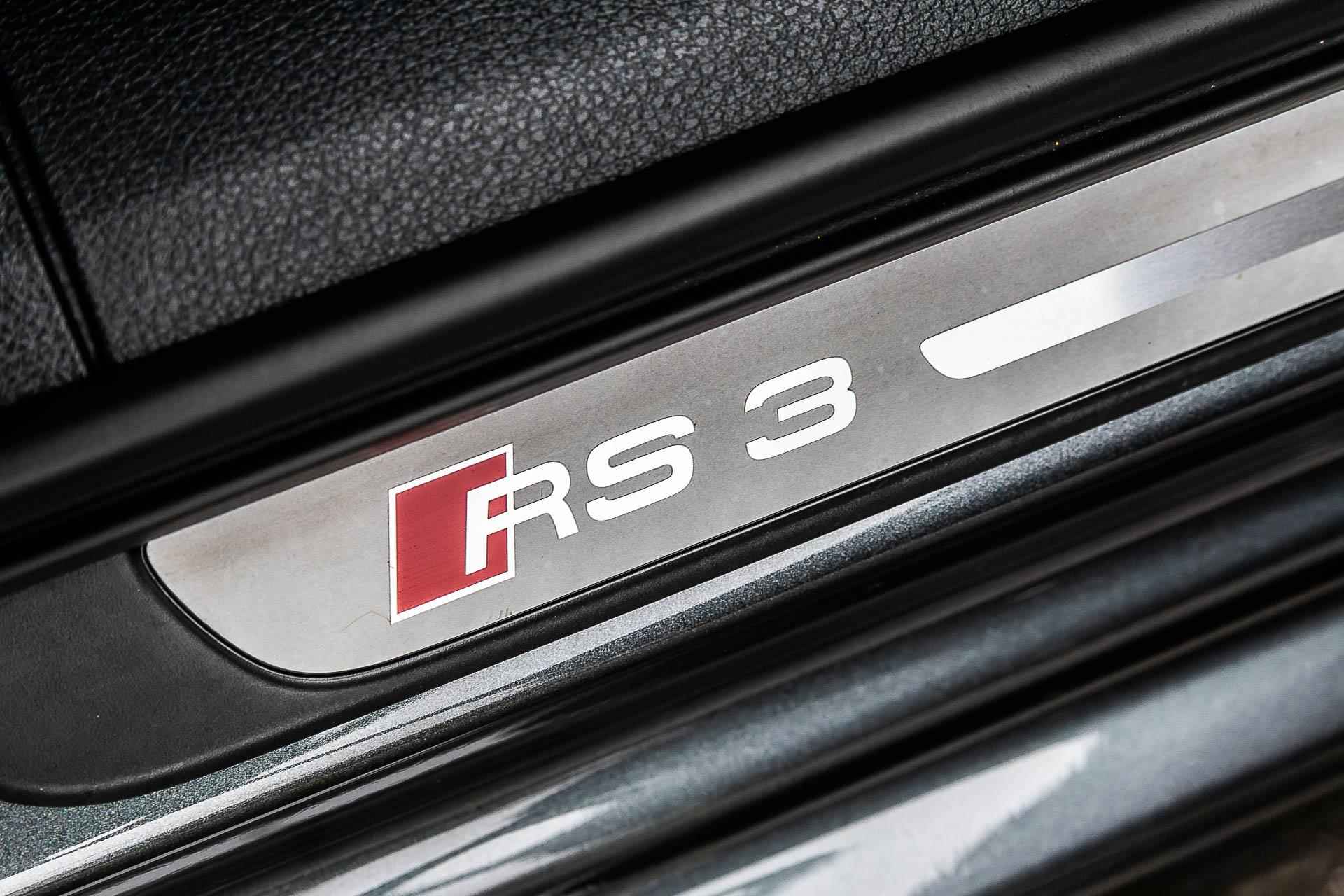 Audi RS 3 Sportback 2.5 TFSI 367pk quattro Pro Line Plus | B&O | Panoramadak | Sportuitlaat | Origineel NL | Keyless entry - 41/56