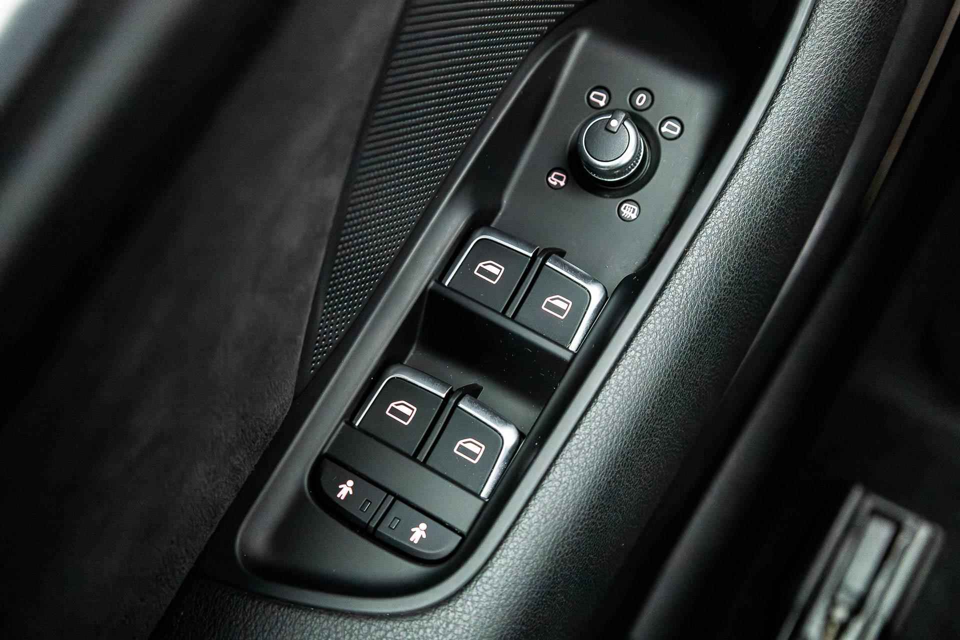 Audi RS 3 Sportback 2.5 TFSI 367pk quattro Pro Line Plus | B&O | Panoramadak | Sportuitlaat | Origineel NL | Keyless entry - 44/56