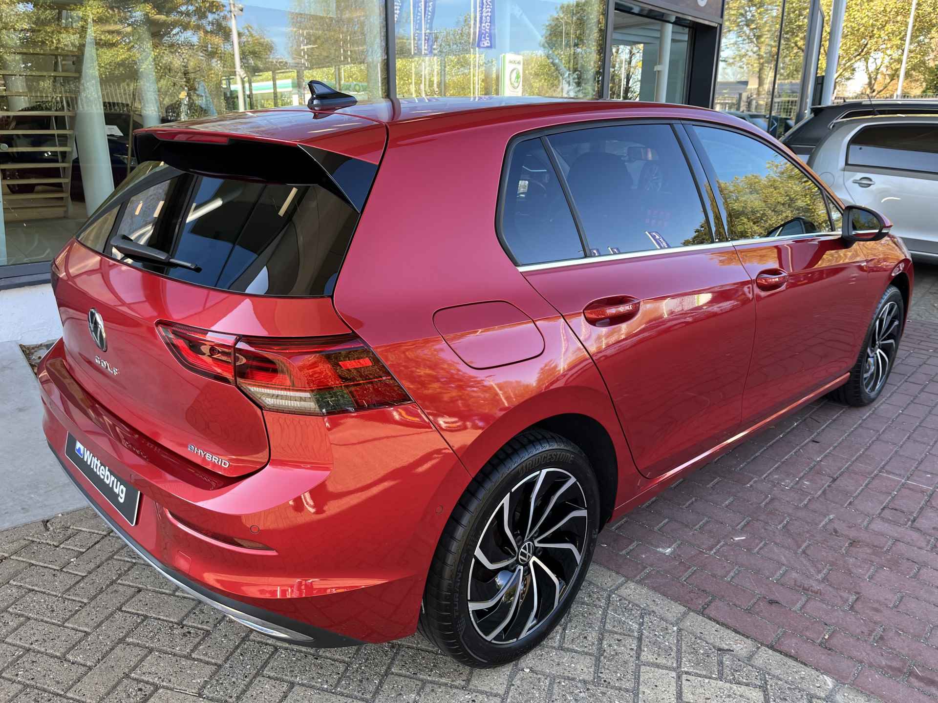 Volkswagen Golf 1.4 eHybrid 204pk DSG Style / LED / Navigatie / Memory Seat Bestuurder / Stuur & Stoelverwarming / 17" LMV - 13/26